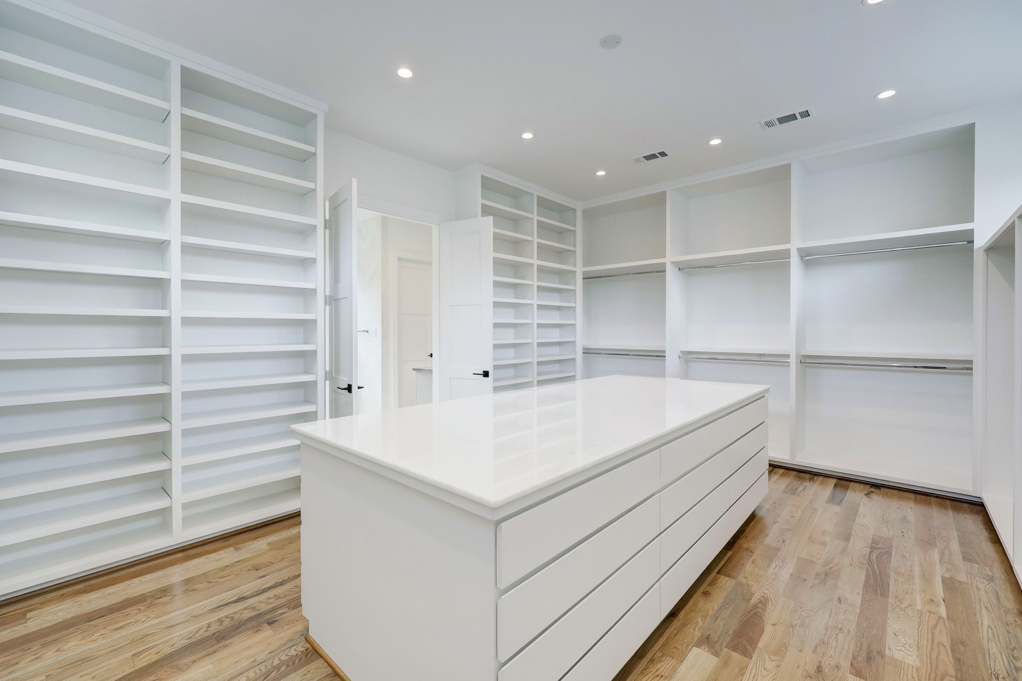 1815 Marshall Street , Houston, TX, 77098 | 73612138 | Realty Texas LLC