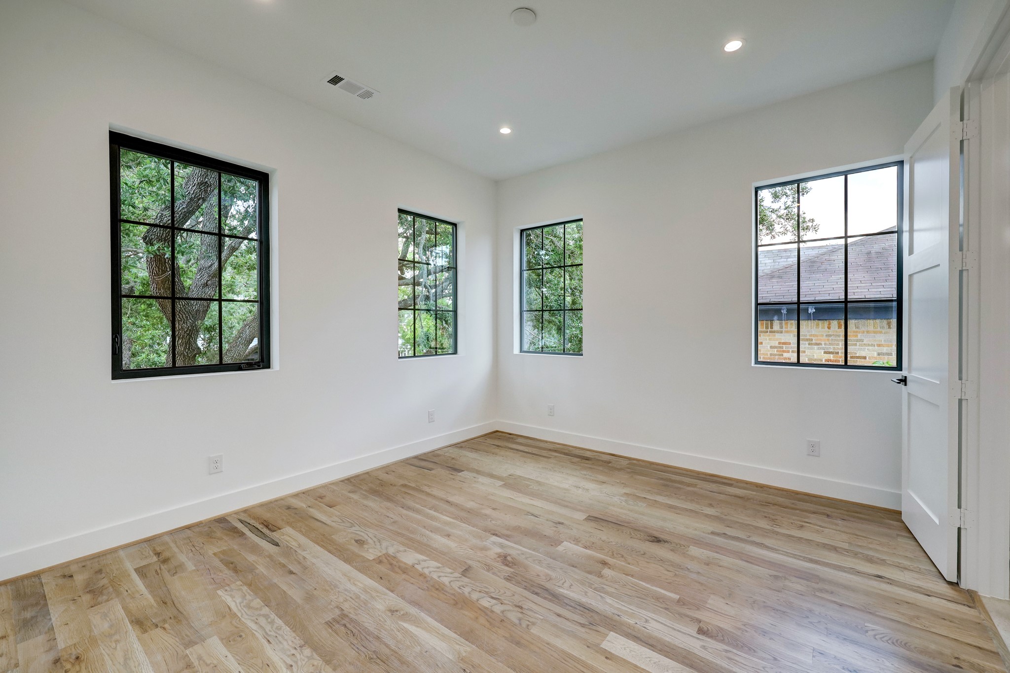 1815 Marshall Street , Houston, TX, 77098 | 73612138 | Realty Texas LLC