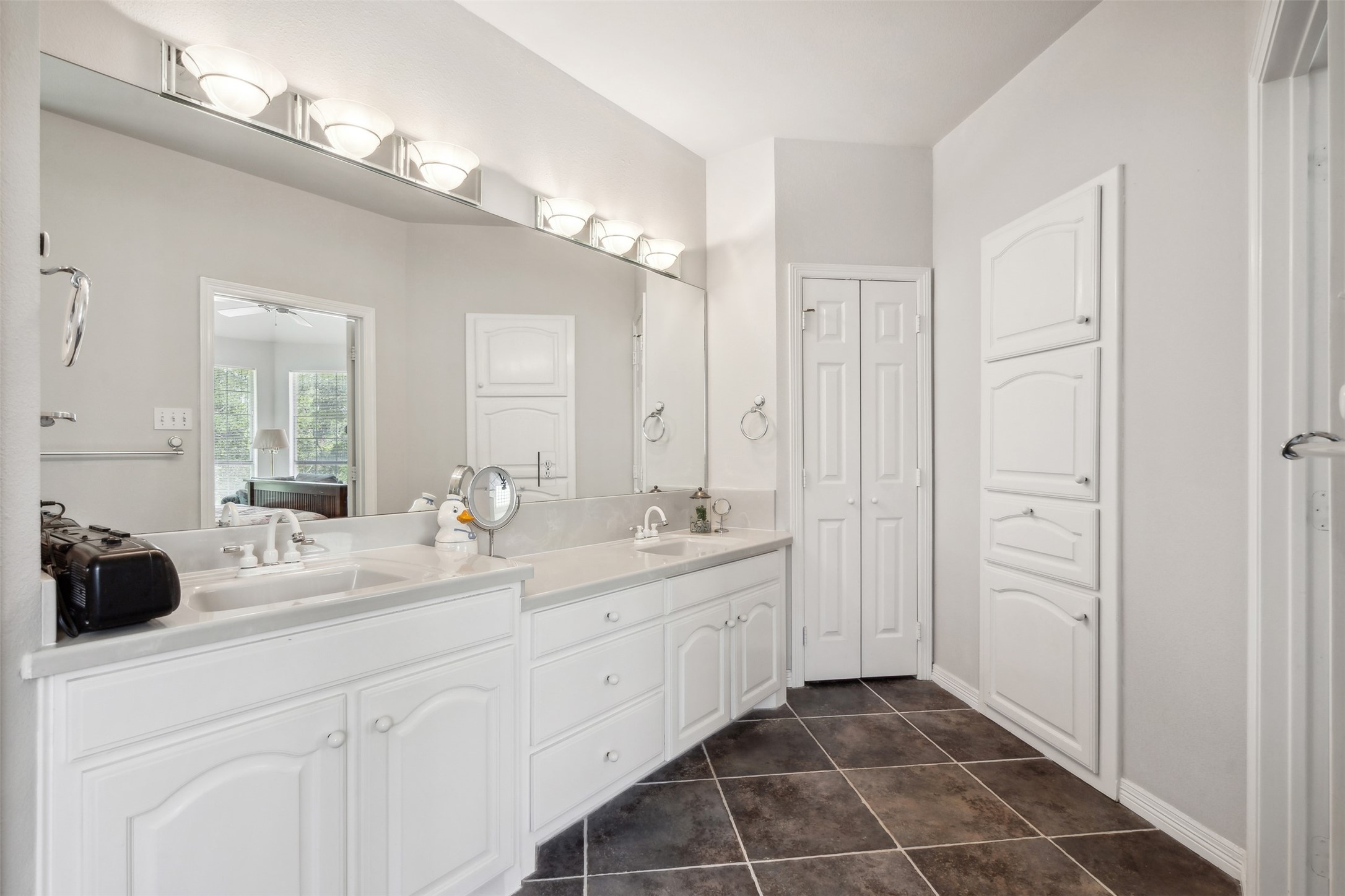 202 Cedar Drive , Grand Prairie, TX, 75052 | 20630702 | Realty Texas LLC