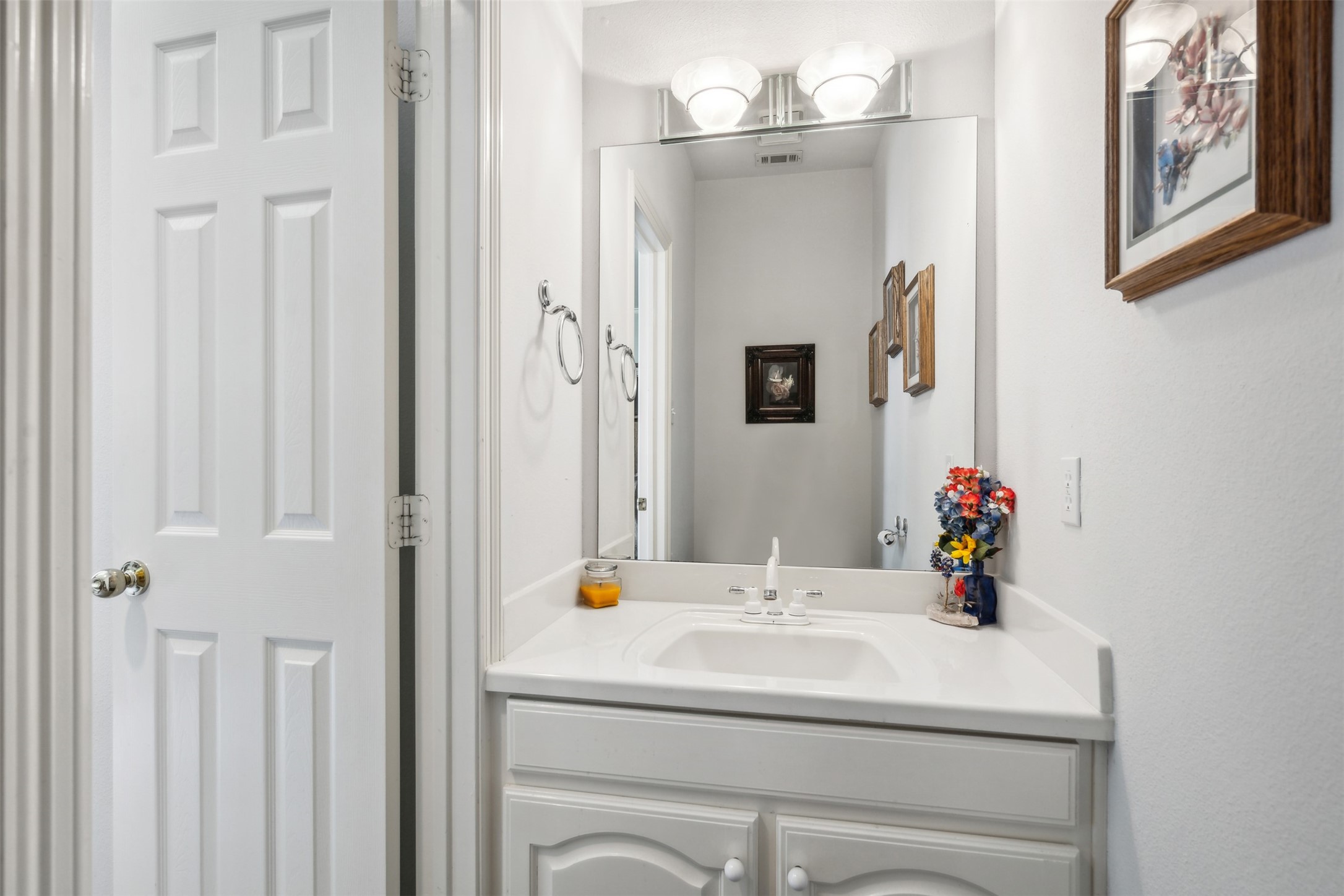 202 Cedar Drive , Grand Prairie, TX, 75052 | 20630702 | Realty Texas LLC