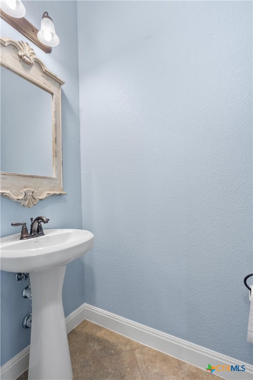 208 Lismore Street , Hutto, TX, 78634 | 545949 | Realty Texas LLC
