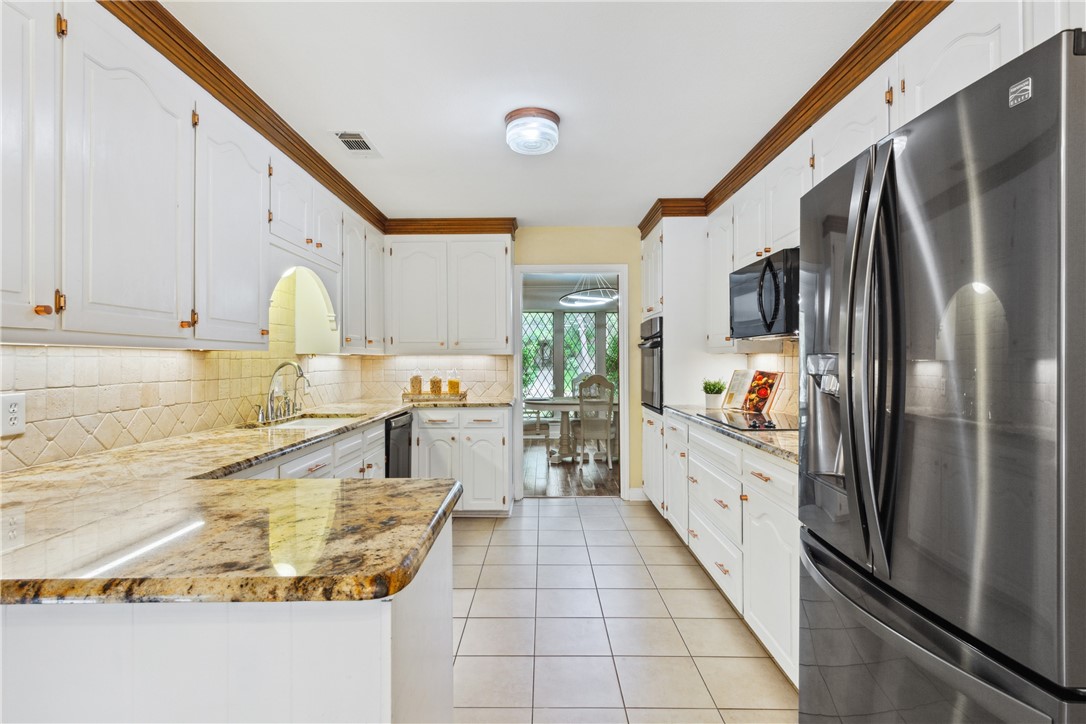 10008 Ramblewood Drive , Woodway, TX, 76712 | 223310 | Realty Texas LLC