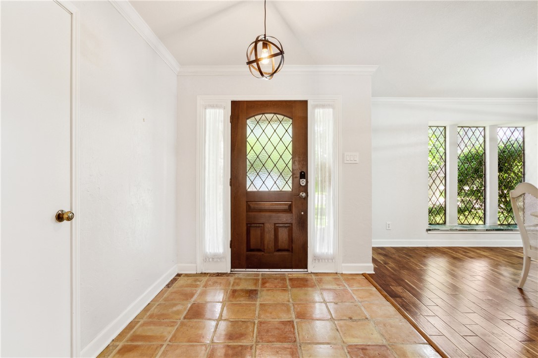 10008 Ramblewood Drive , Woodway, TX, 76712 | 223310 | Realty Texas LLC