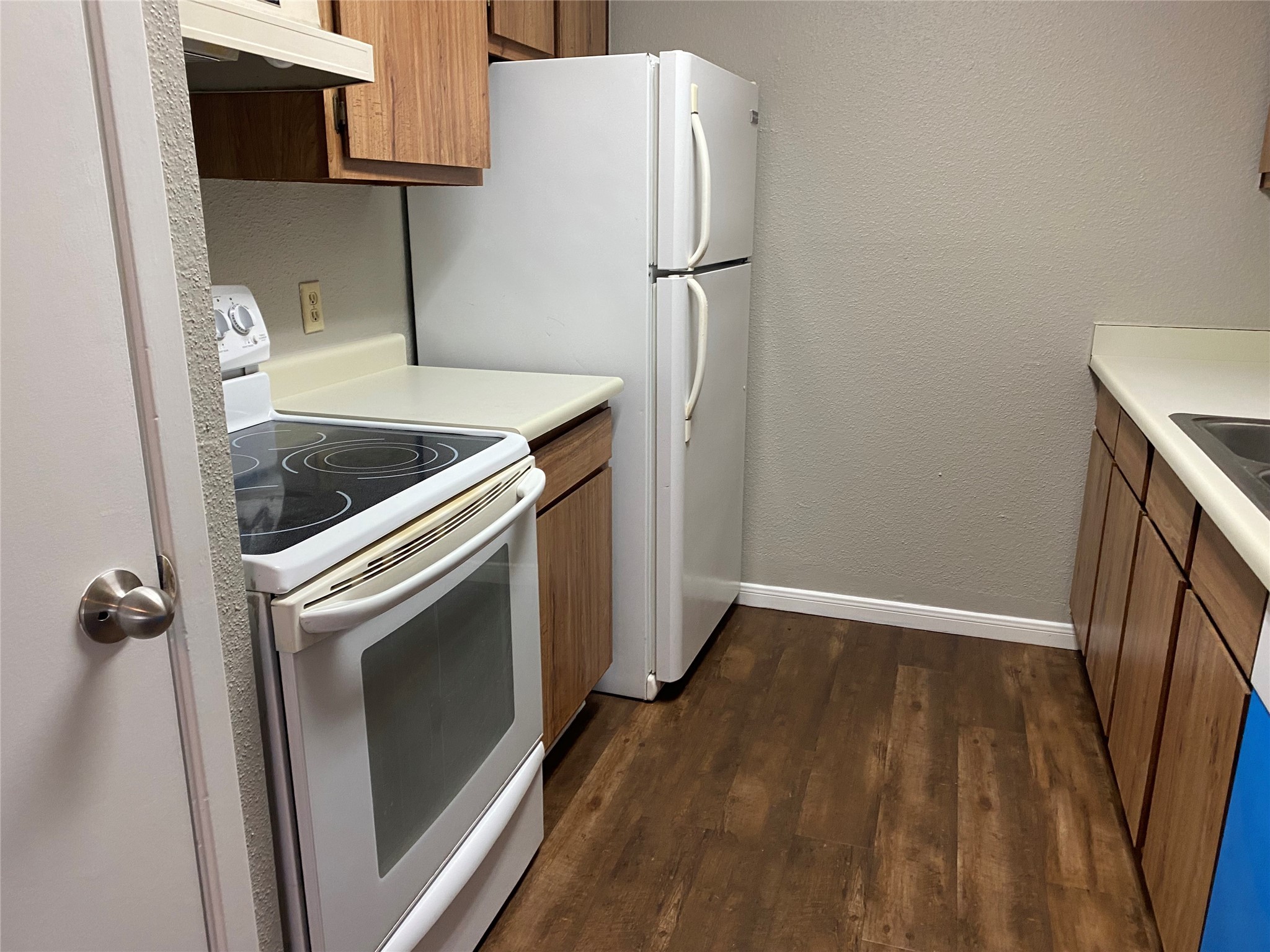 1516 Bay Area Boulevard J9 , Houston, TX, 77058 | 88089747 | Realty Texas LLC