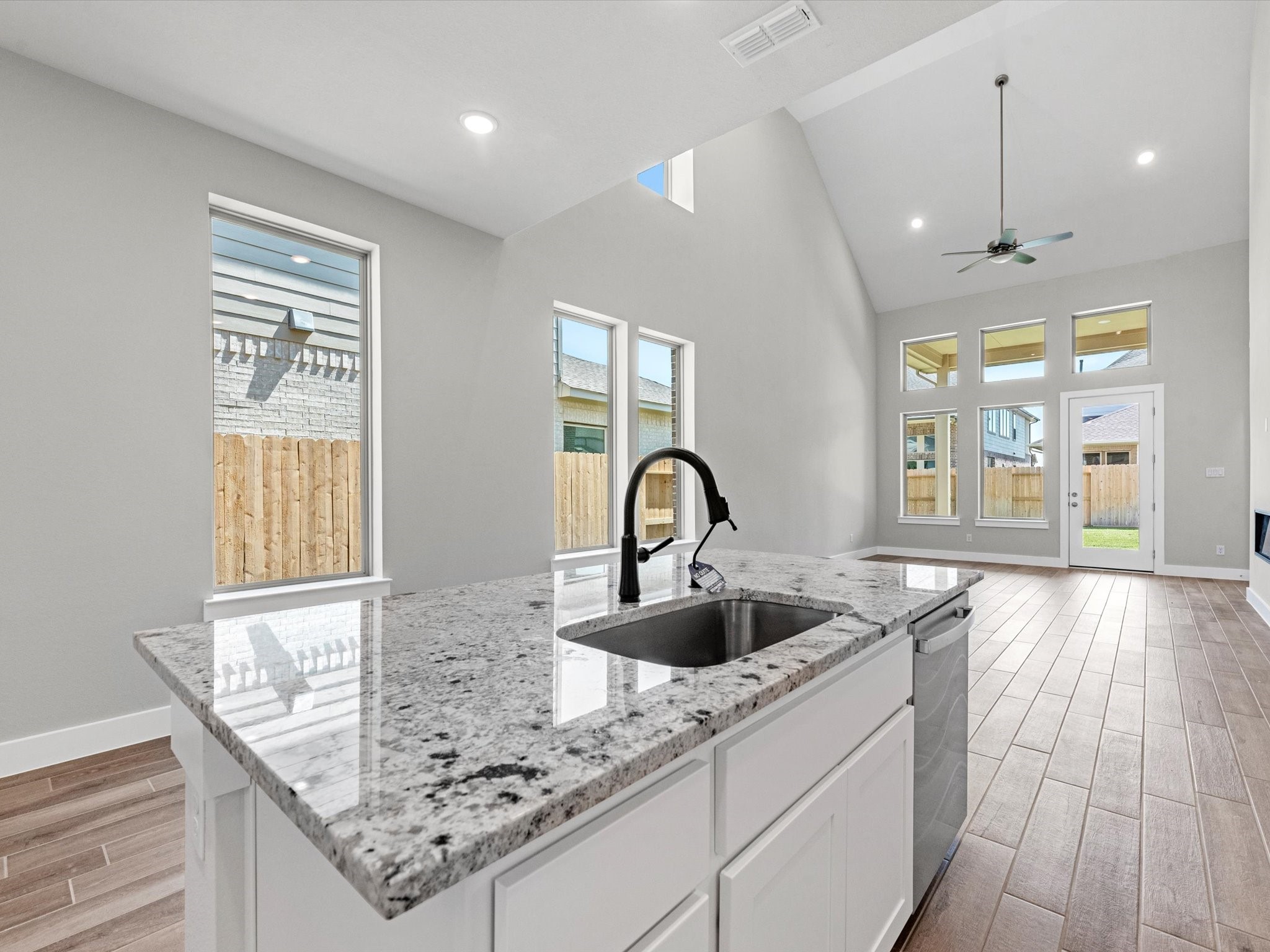 2218 Fresh Flower Way , Richmond, TX, 77406 | 32138565 | Realty Texas LLC