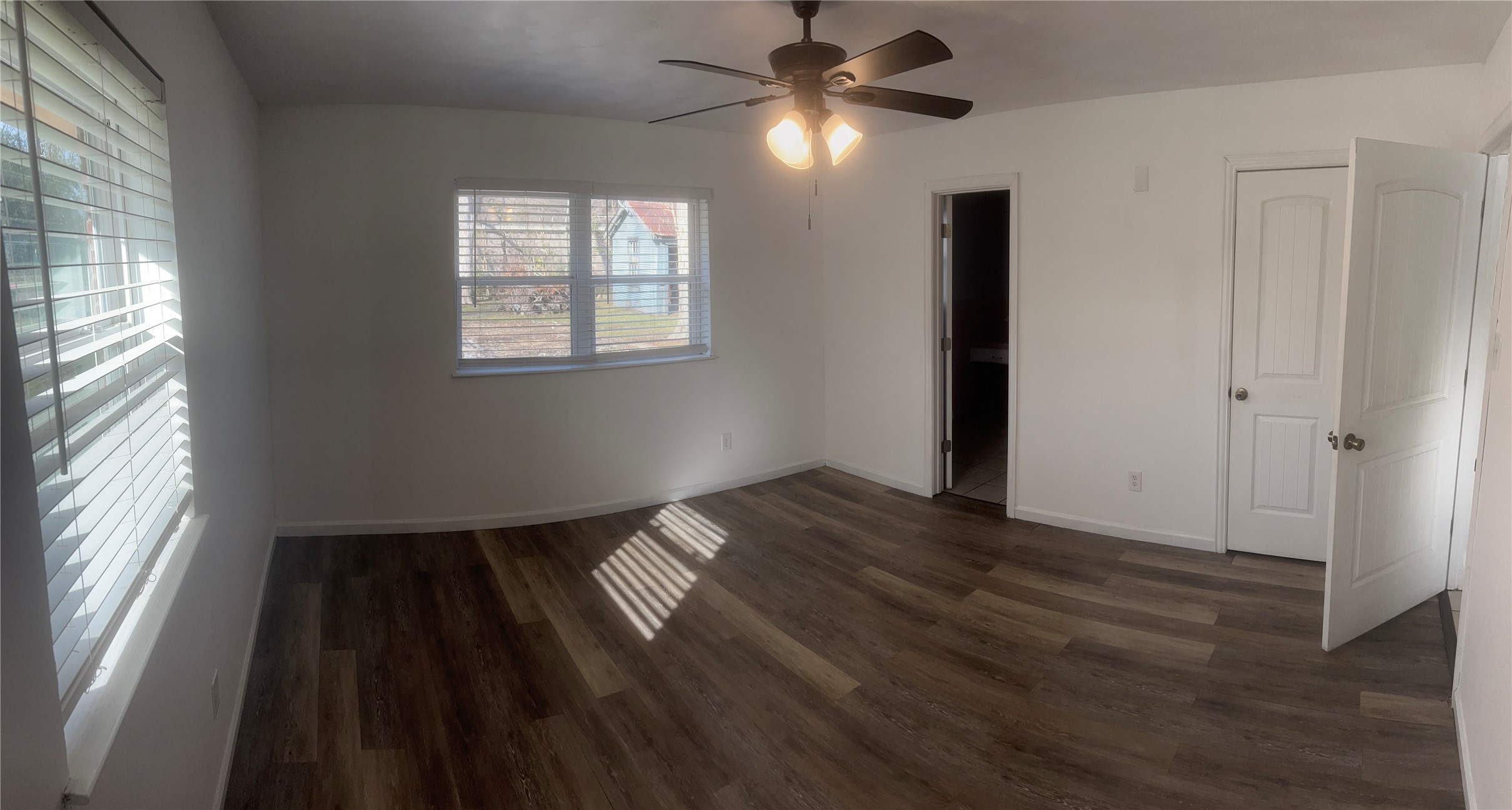 980 Lee Street , Sour Lake, TX, 77659 | 65964702 | Realty Texas LLC