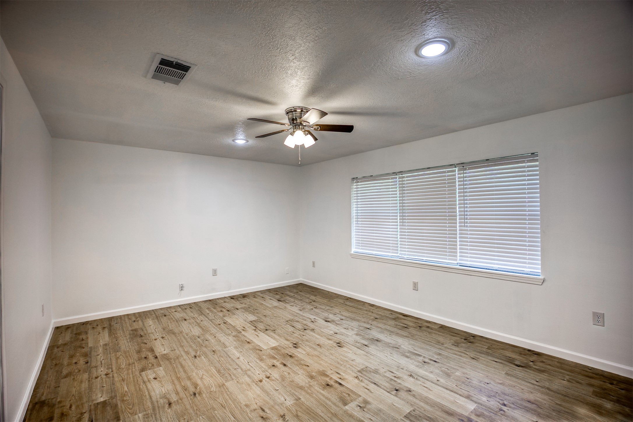 507 Guiceland Drive , Grapeland, TX, 75844 | 21131390 | Realty Texas LLC