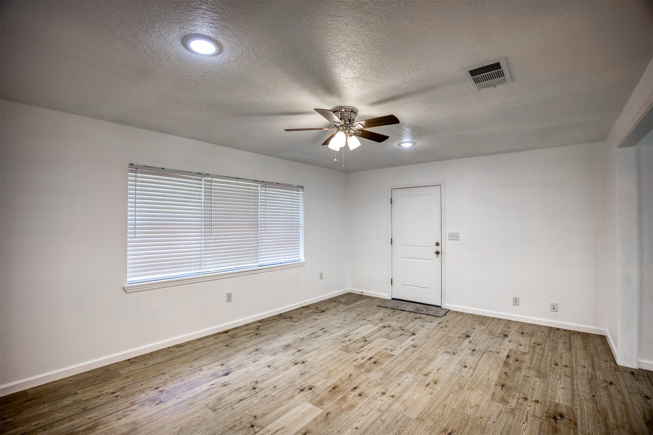 507 Guiceland Drive , Grapeland, TX, 75844 | 21131390 | Realty Texas LLC