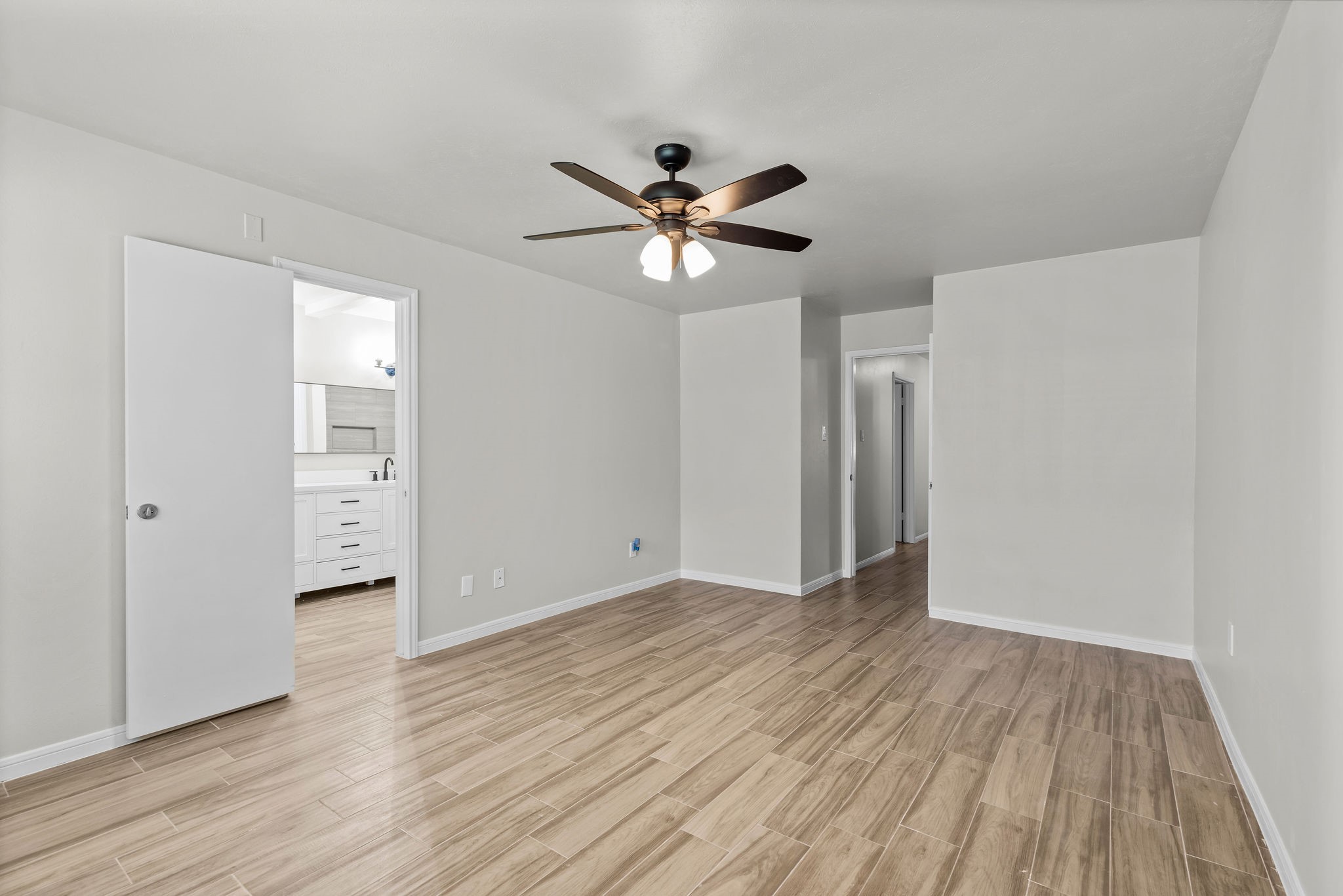 27201 Paula Lane , Conroe, TX, 77385 | 67827293 | Realty Texas LLC