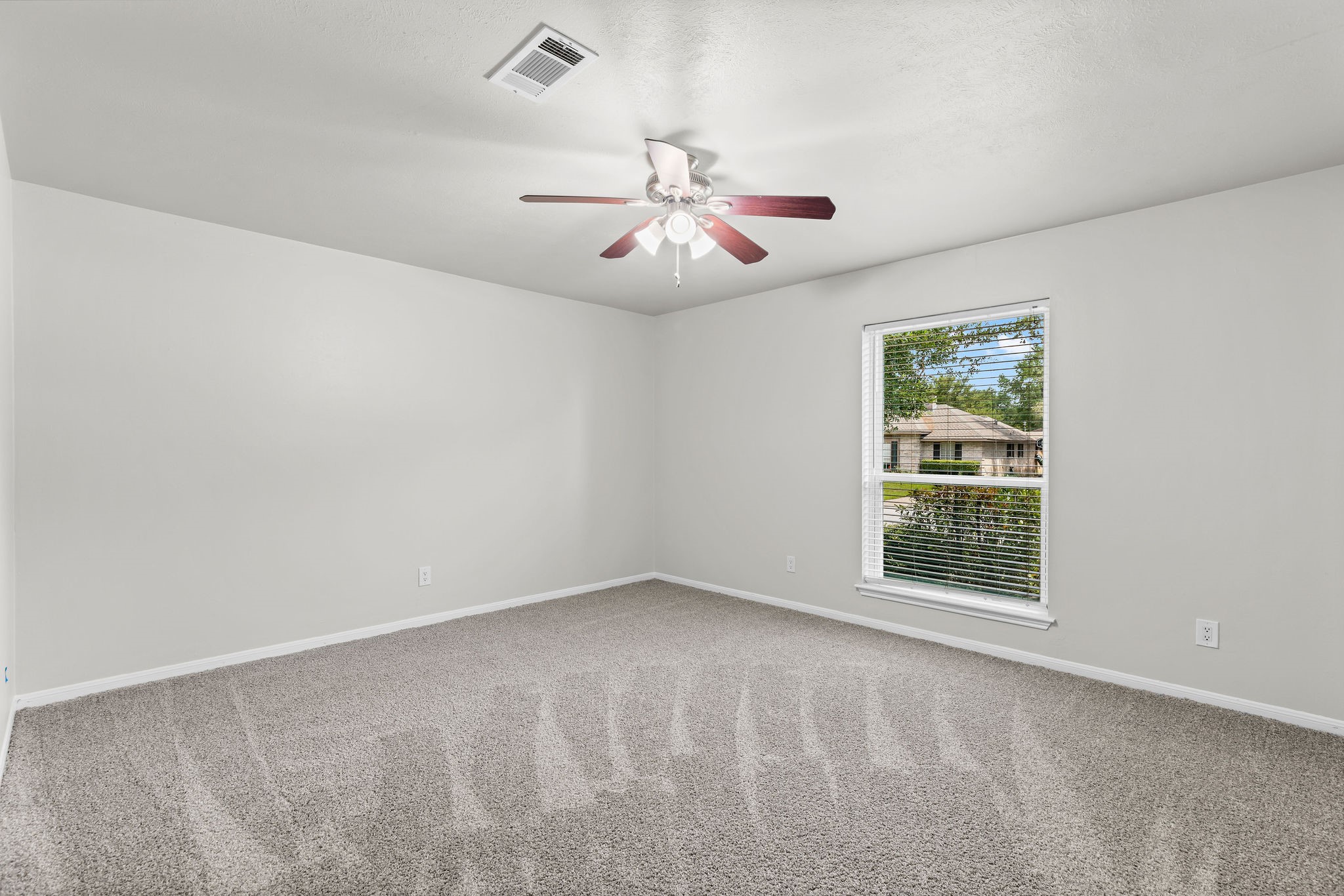 27201 Paula Lane , Conroe, TX, 77385 | 67827293 | Realty Texas LLC