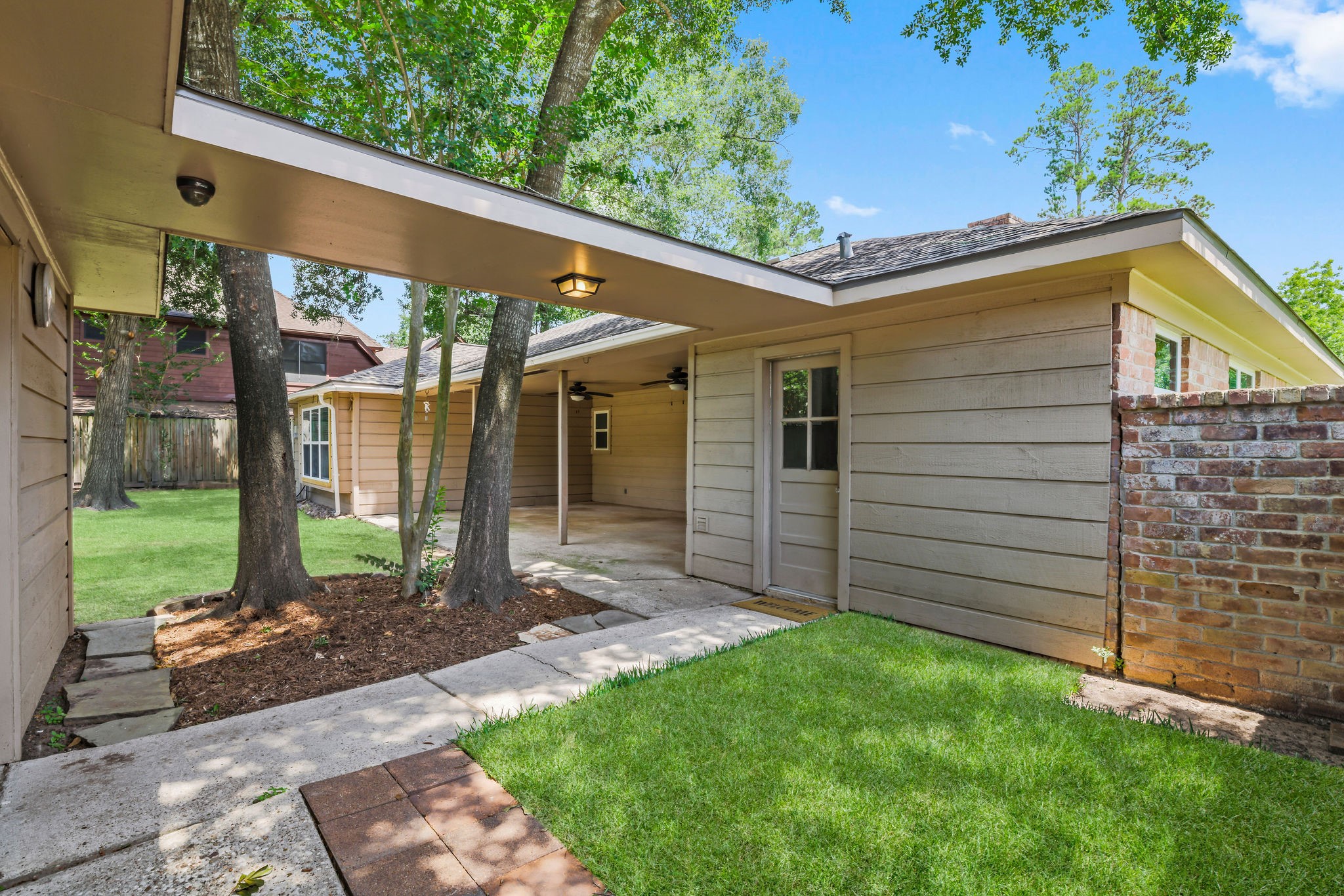 27201 Paula Lane , Conroe, TX, 77385 | 67827293 | Realty Texas LLC