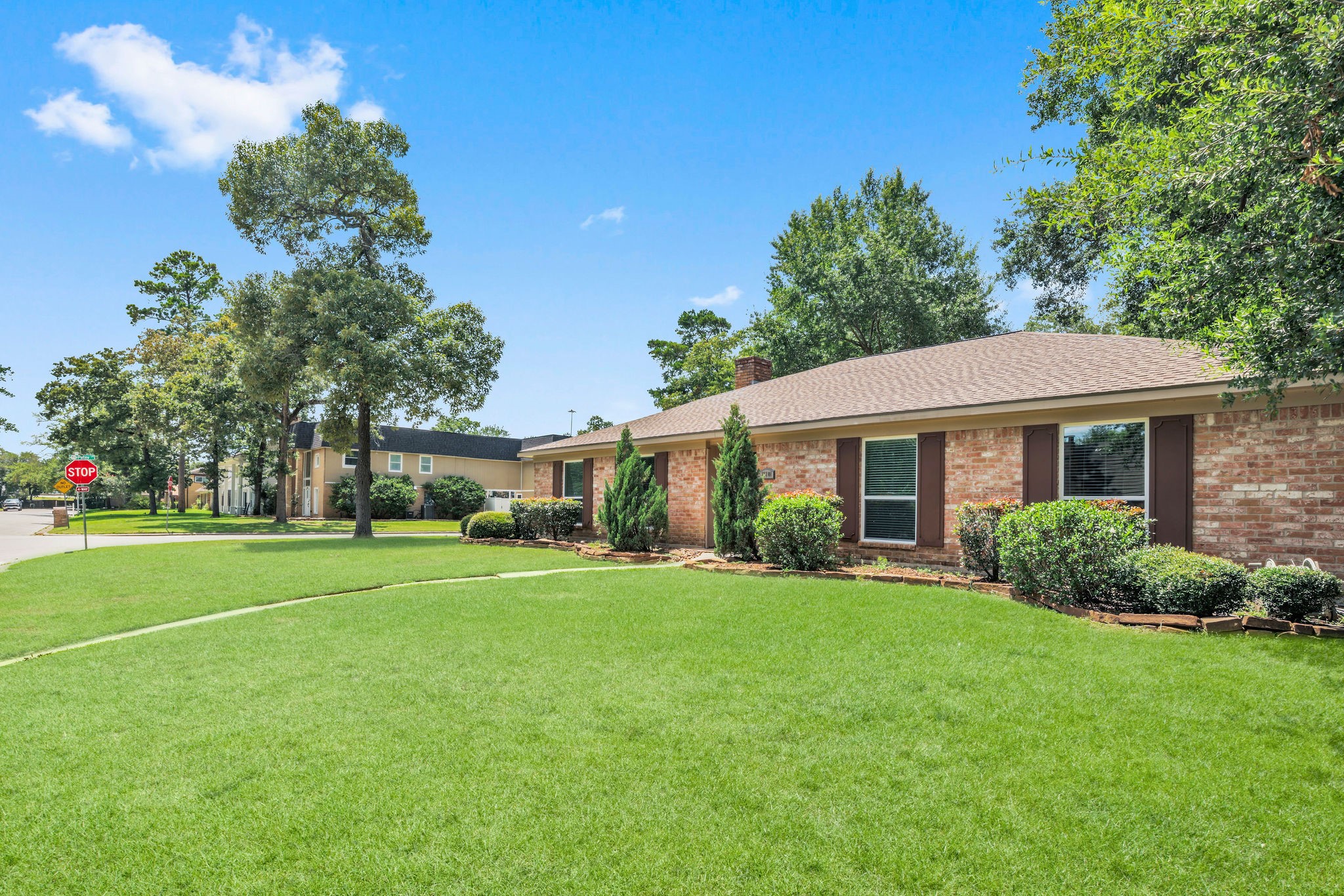 27201 Paula Lane , Conroe, TX, 77385 | 67827293 | Realty Texas LLC