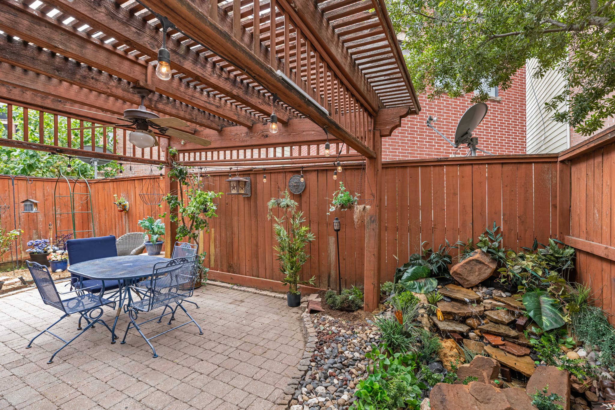 9810 Abigail Grace Court , Houston, TX, 77025 | 48630460 | Realty Texas LLC