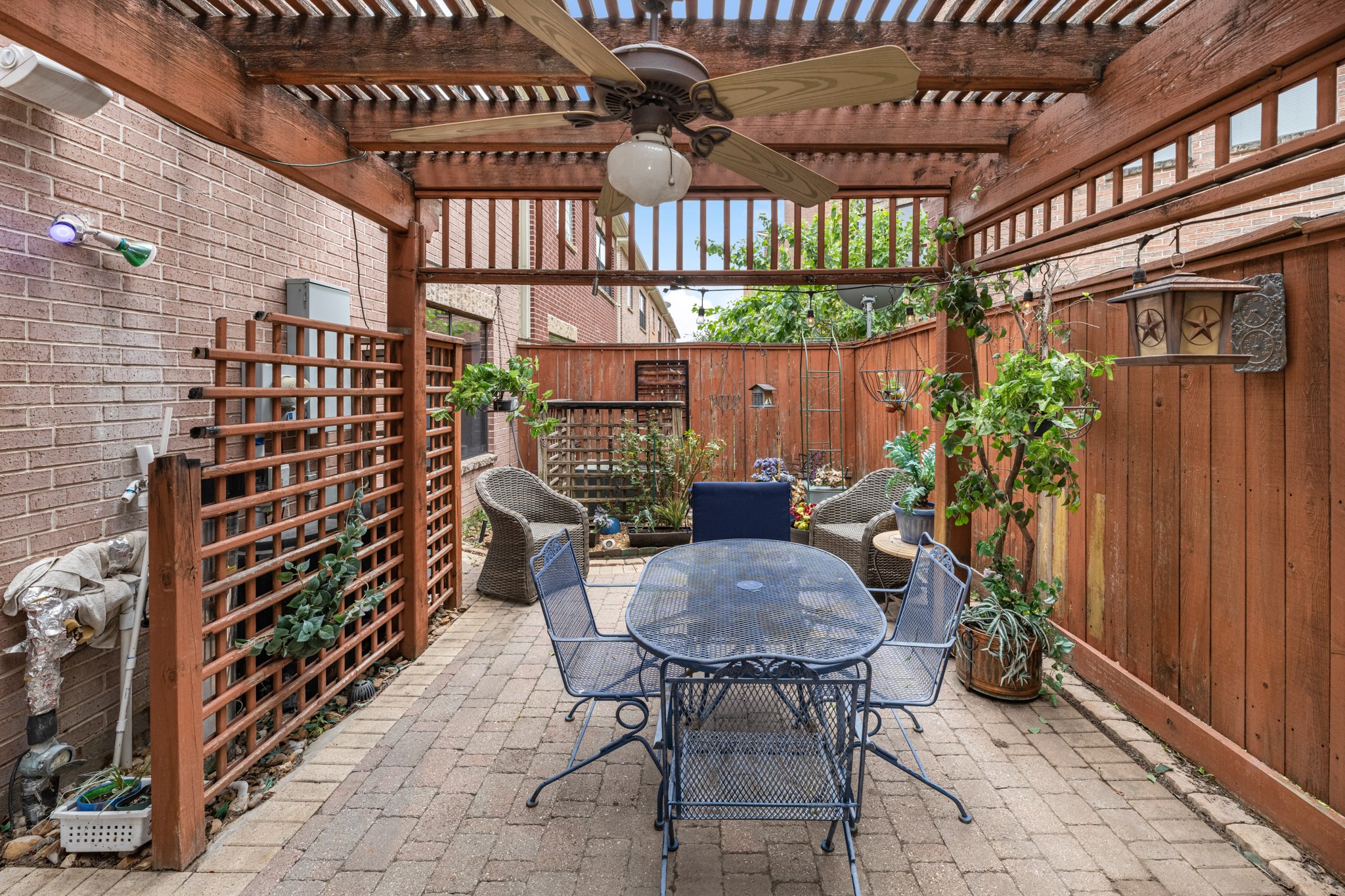 9810 Abigail Grace Court , Houston, TX, 77025 | 48630460 | Realty Texas LLC