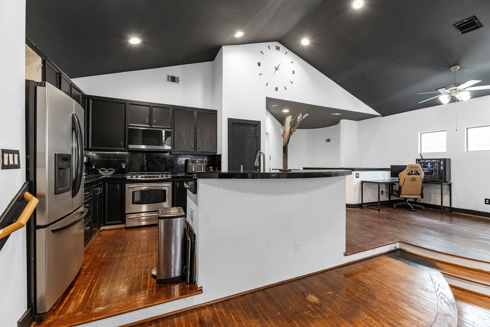 9810 Abigail Grace Court , Houston, TX, 77025 | 48630460 | Realty Texas LLC