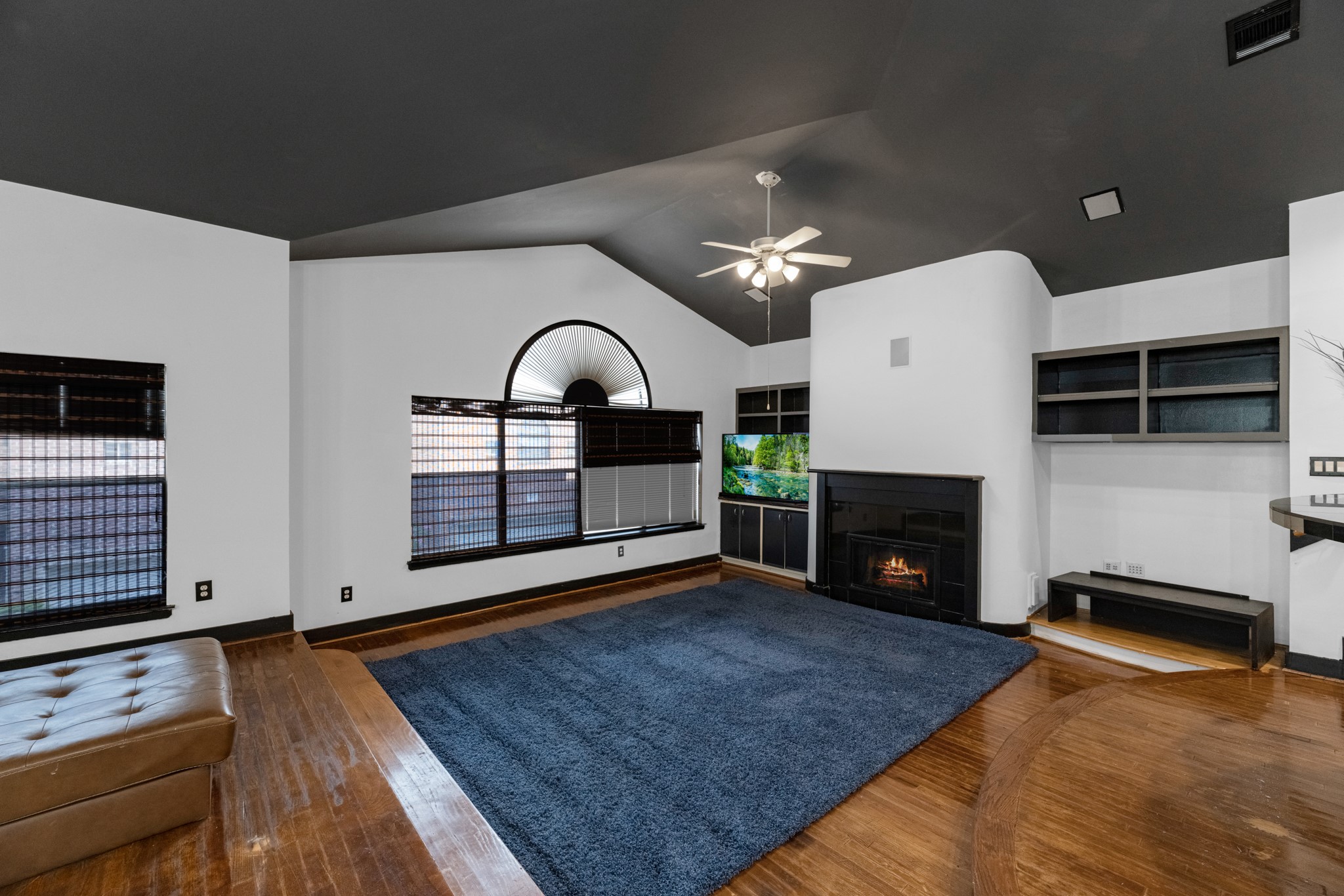 9810 Abigail Grace Court , Houston, TX, 77025 | 48630460 | Realty Texas LLC