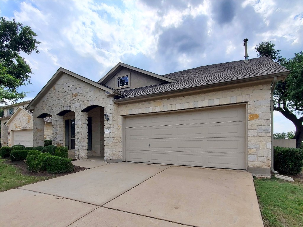 12 White Magnolia Circle 