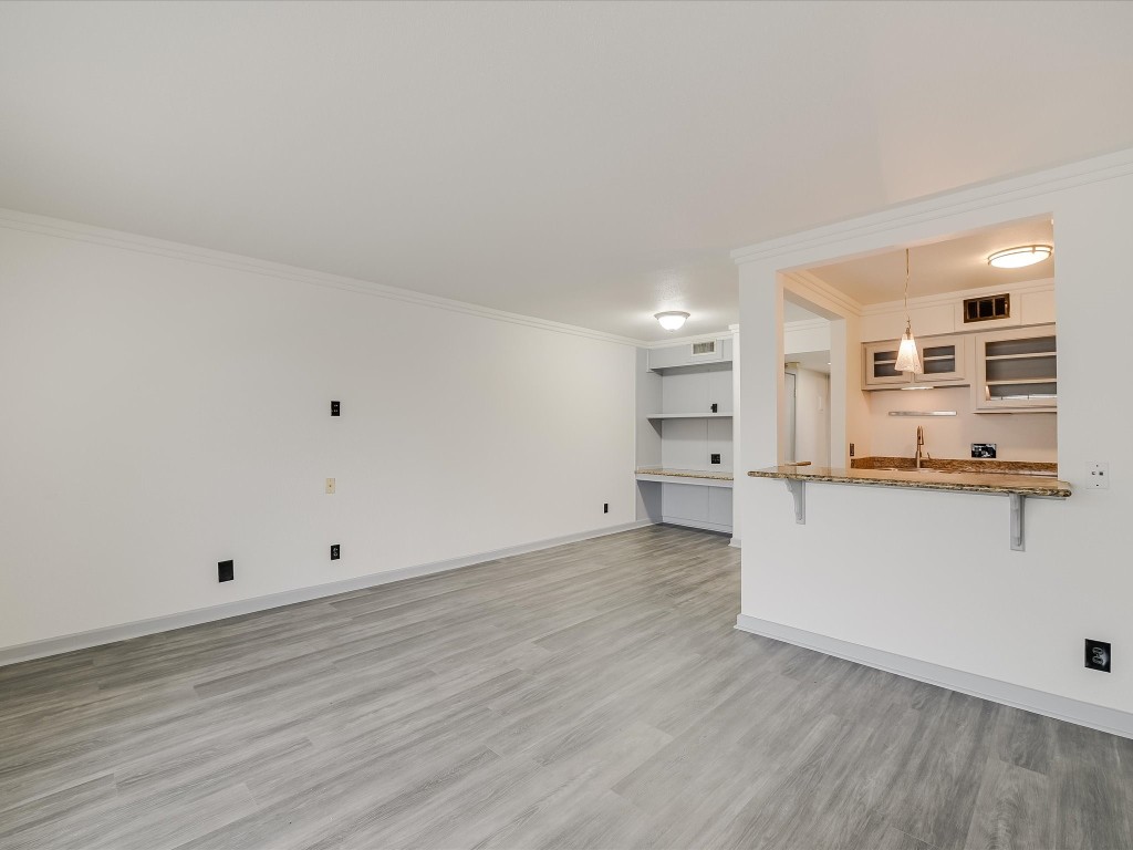 2425 Ashdale Drive 93 , Austin, TX, 78757 | 5745283 | Realty Texas LLC