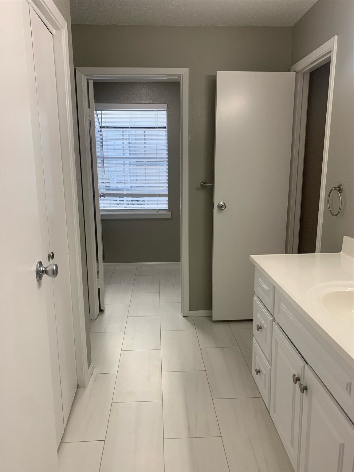 9809 Richmond Avenue C9 , Houston, TX, 77042 | 15928241 | Realty Texas LLC