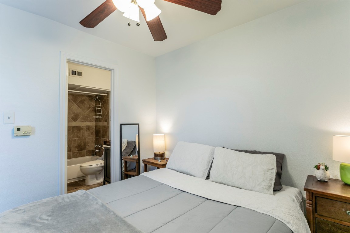 2020 S Congress Avenue 1312 , Austin, TX, 78704 | 6234607 | Realty Texas LLC