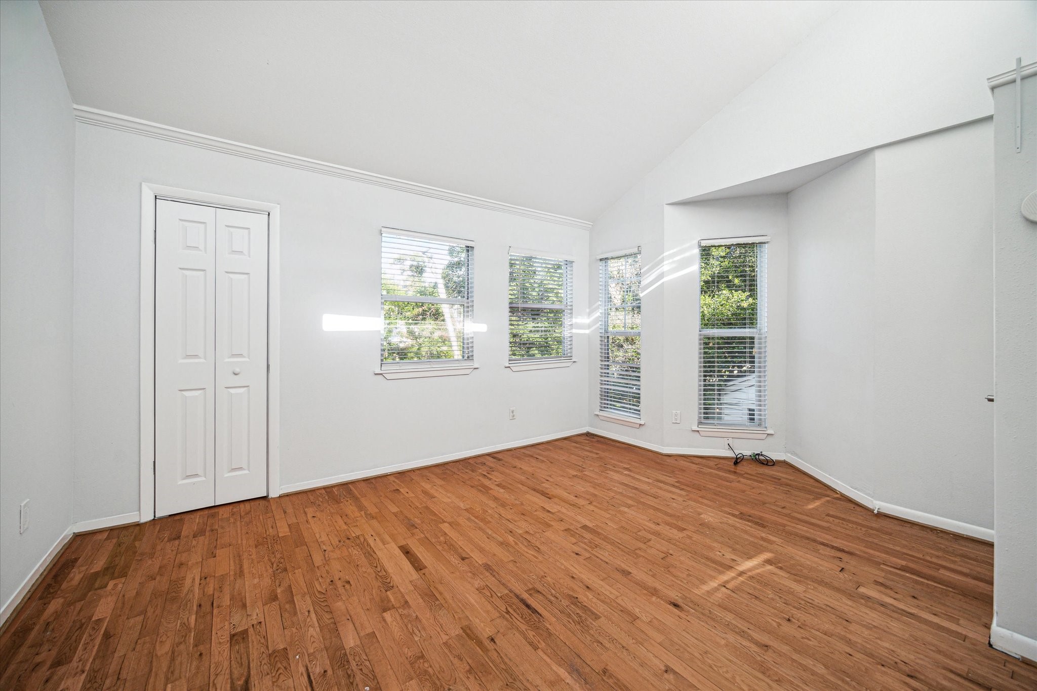 218 Reinerman Street , Houston, TX, 77007 | 85190092 | Realty Texas LLC