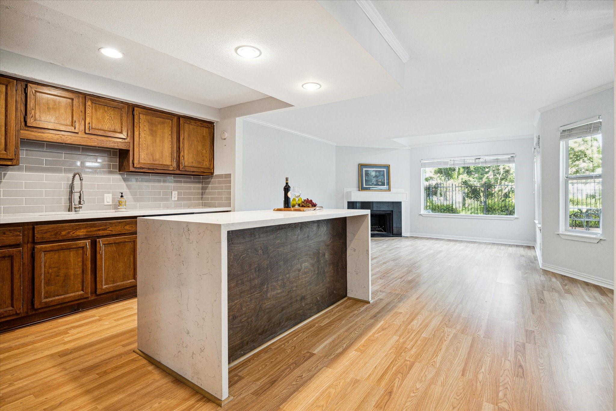 218 Reinerman Street , Houston, TX, 77007 | 85190092 | Realty Texas LLC
