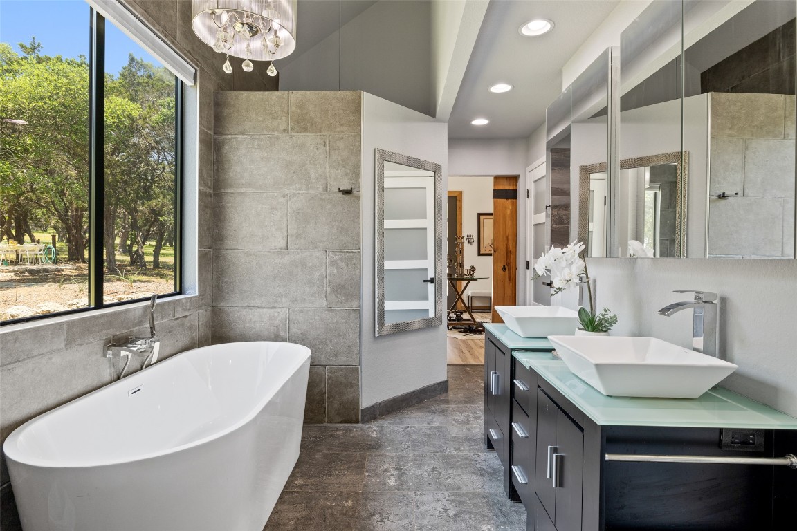 7773 Middle Creek Road , Blanco, TX, 78606 | 8616992 | Realty Texas LLC