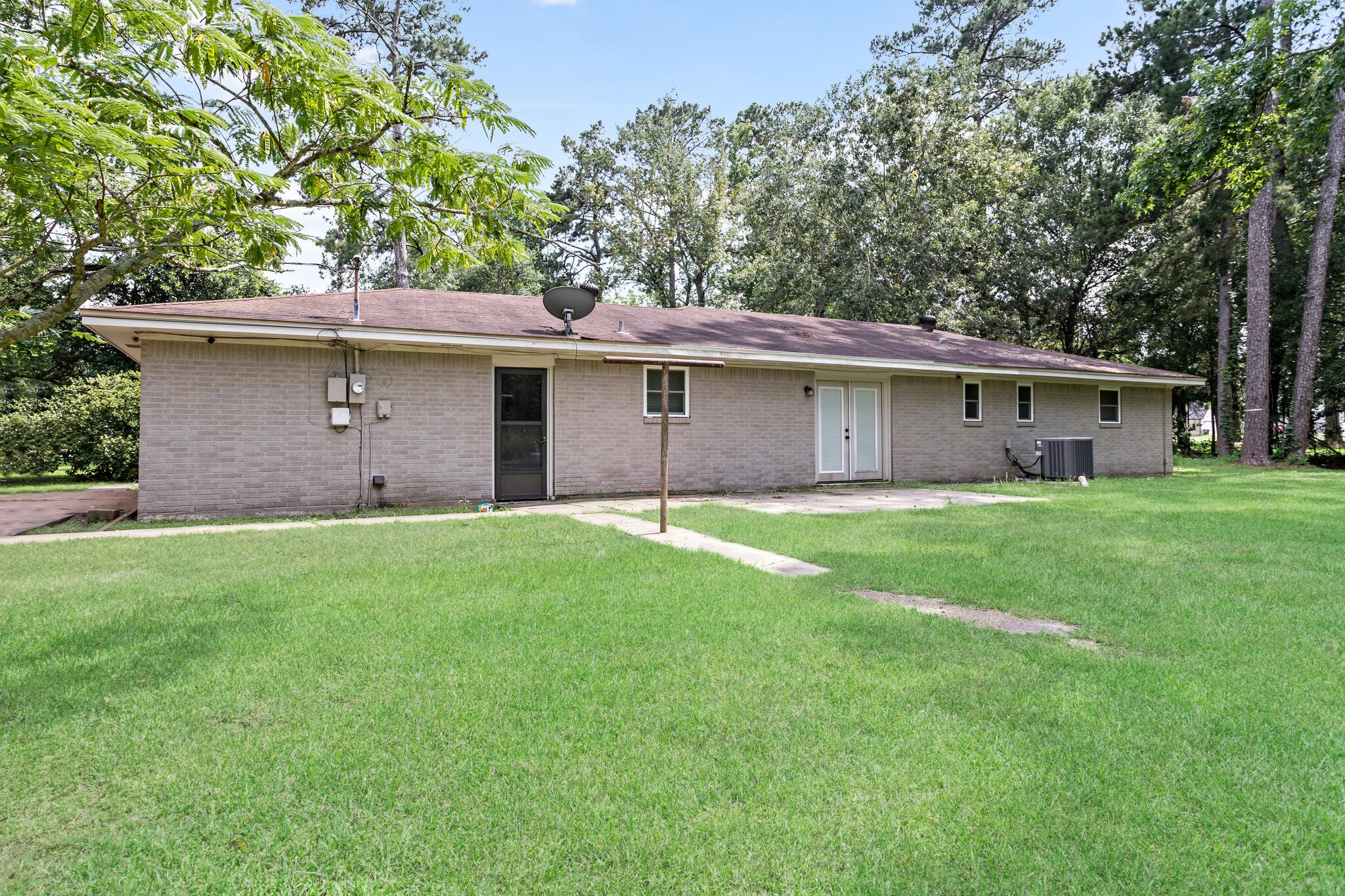1115 Old Beaumont Road , Sour Lake, TX, 77659 | 32949040 | Realty Texas LLC
