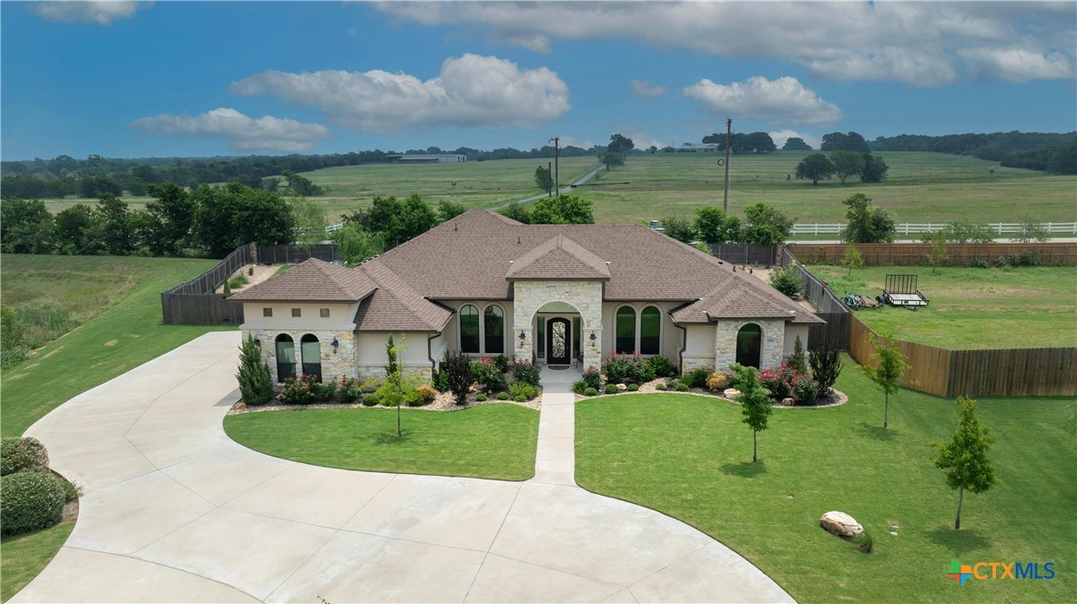 1056 Parkview Drive Way 