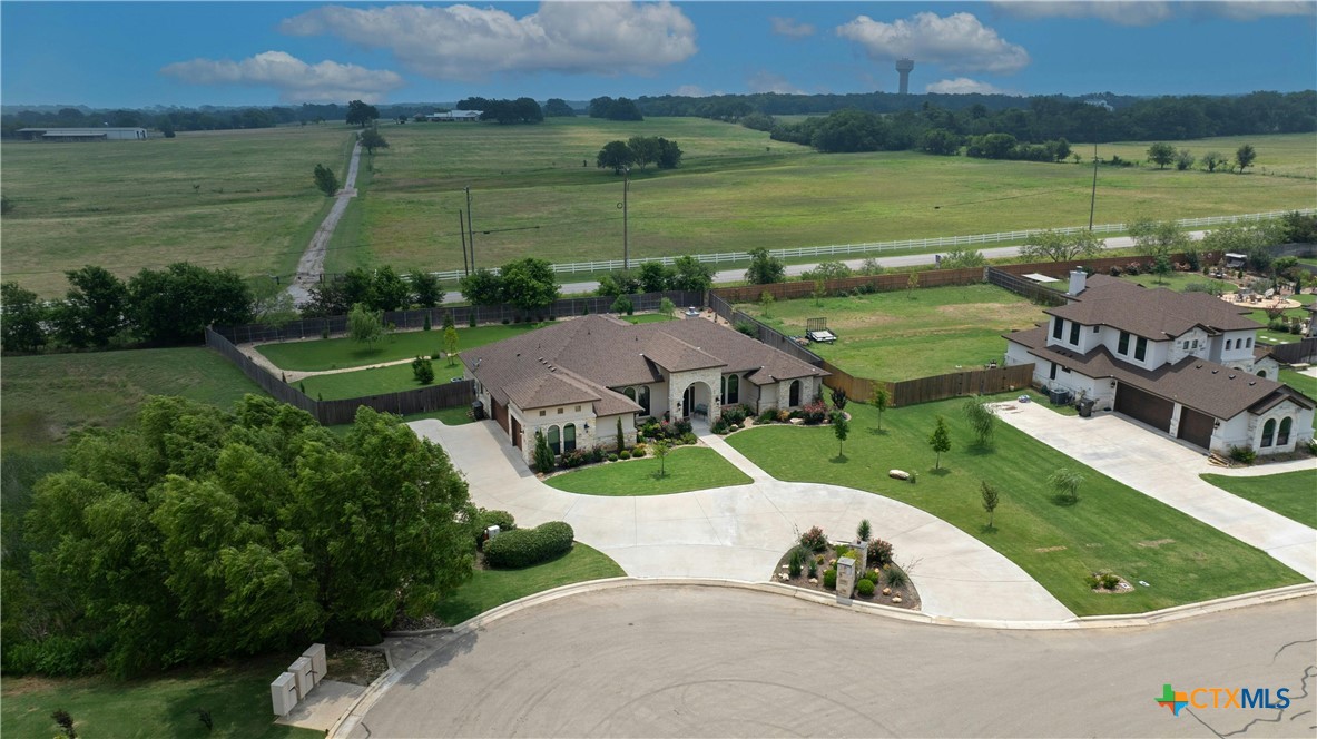 1056 Parkview Drive Way 
