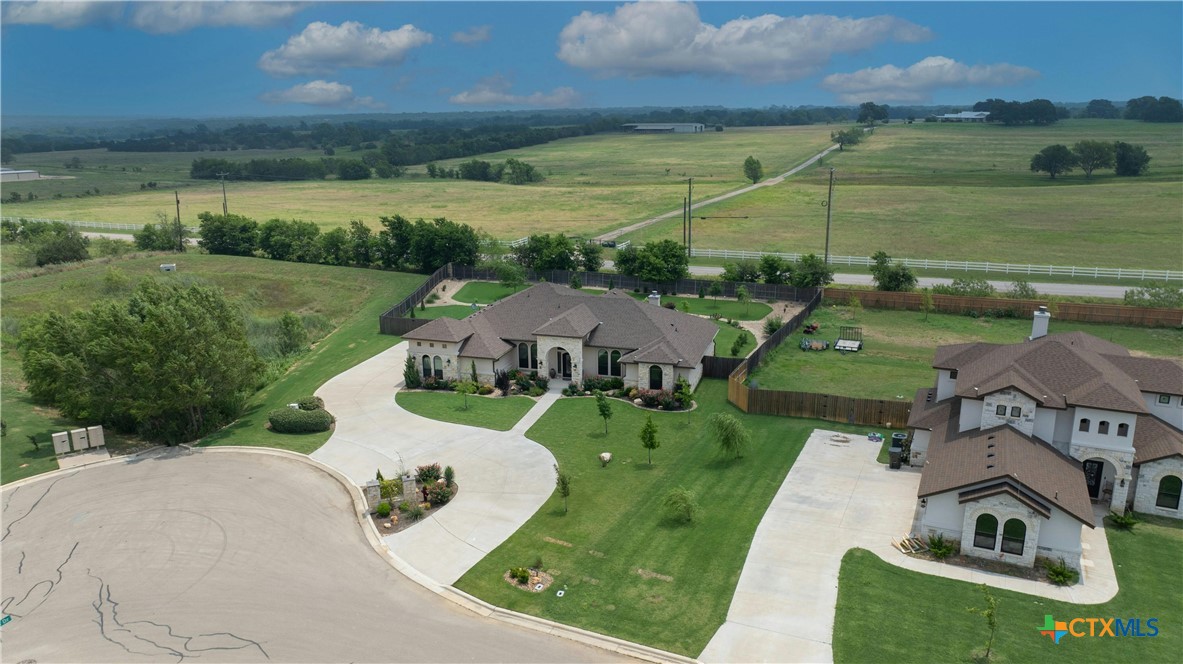1056 Parkview Drive Way 