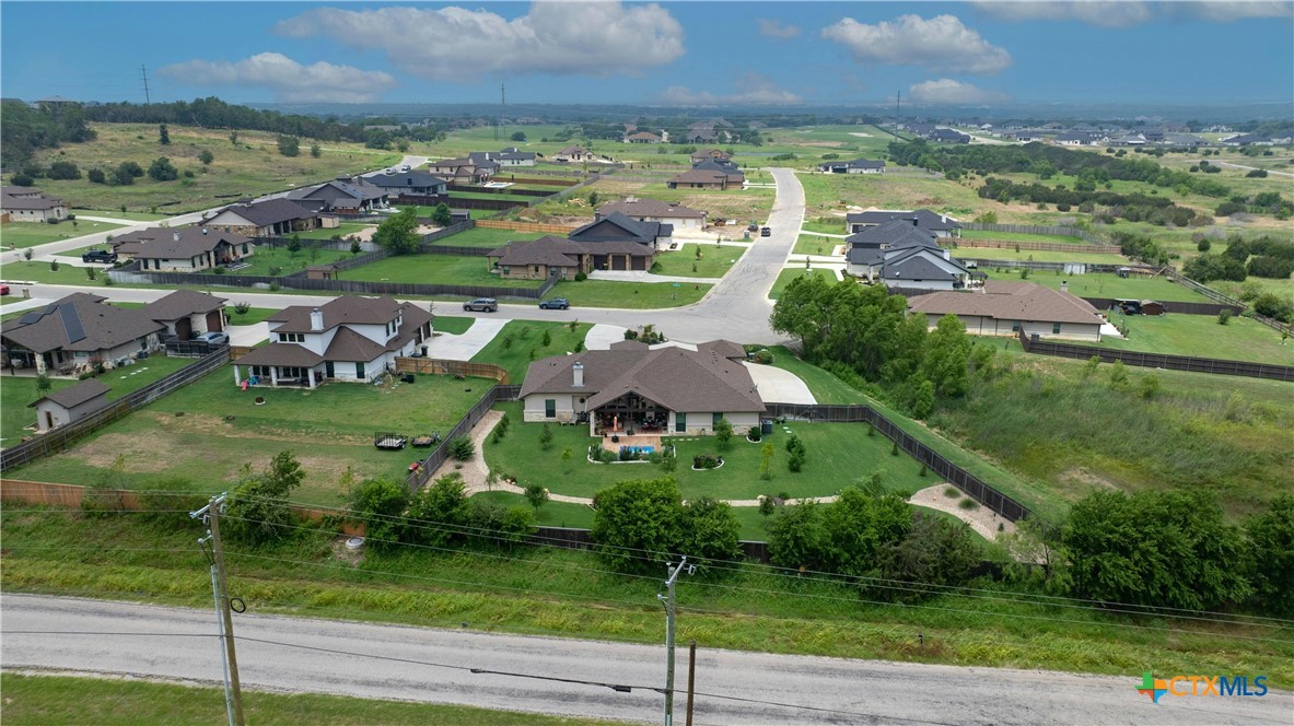 1056 Parkview Drive Way 