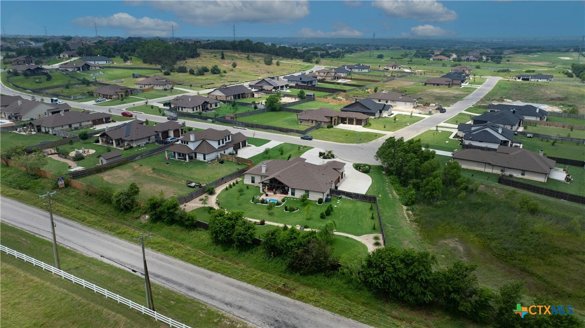 1056 Parkview Drive Way 