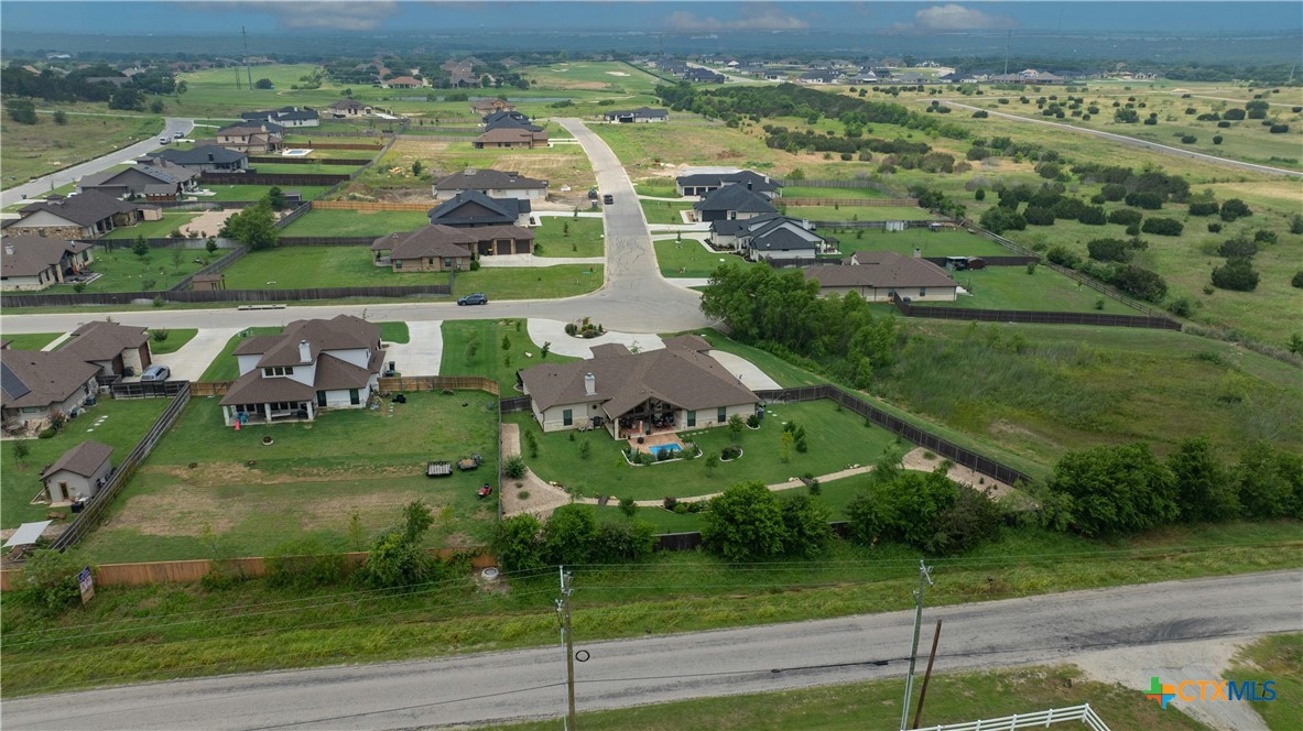 1056 Parkview Drive Way 