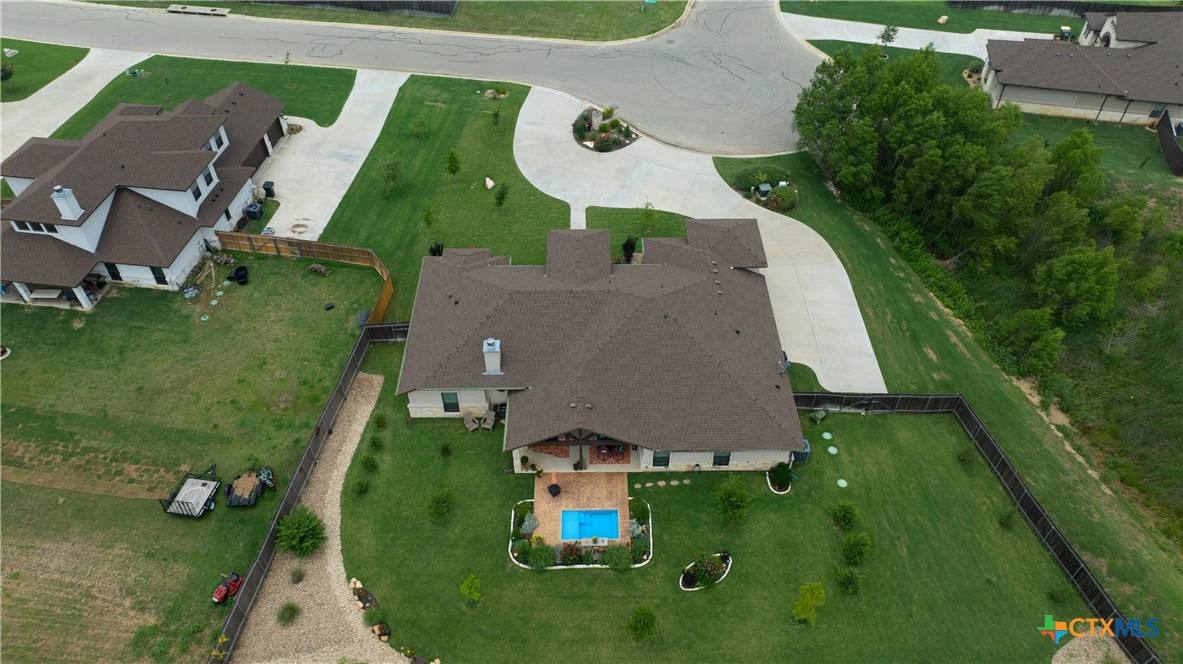 1056 Parkview Drive Way 