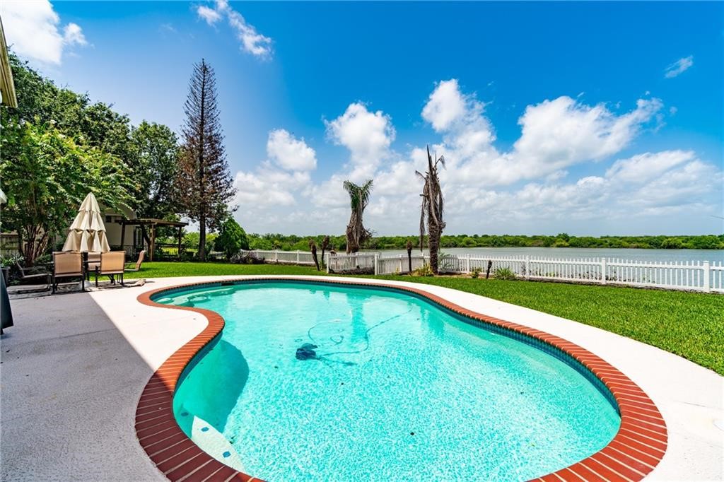 23 Great Lakes Drive , Corpus Christi, TX, 78413 | 443003 | Realty Texas LLC