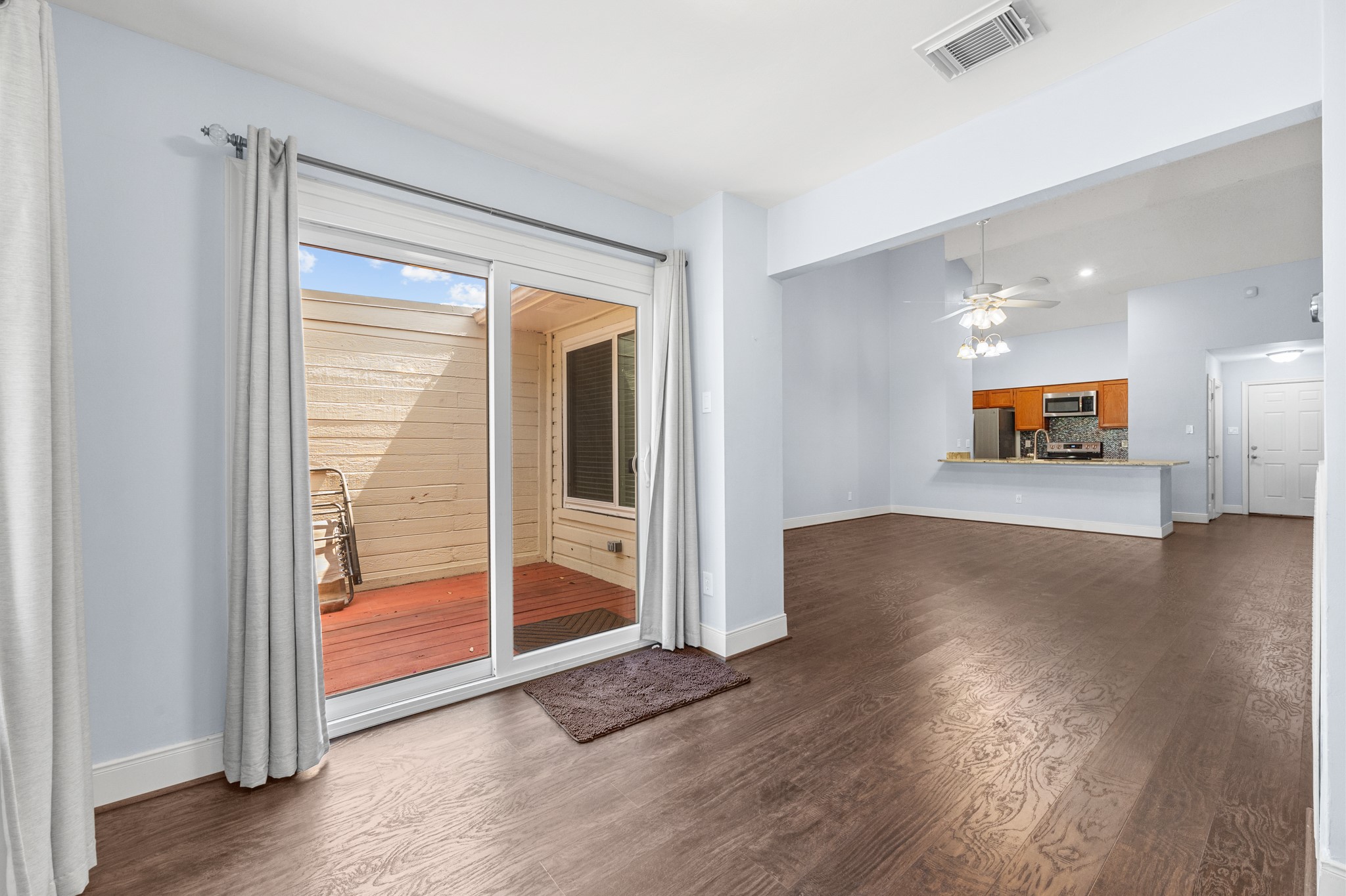 678 W Country Grove Circle , Pearland, TX, 77584 | 15306967 | Realty Texas LLC