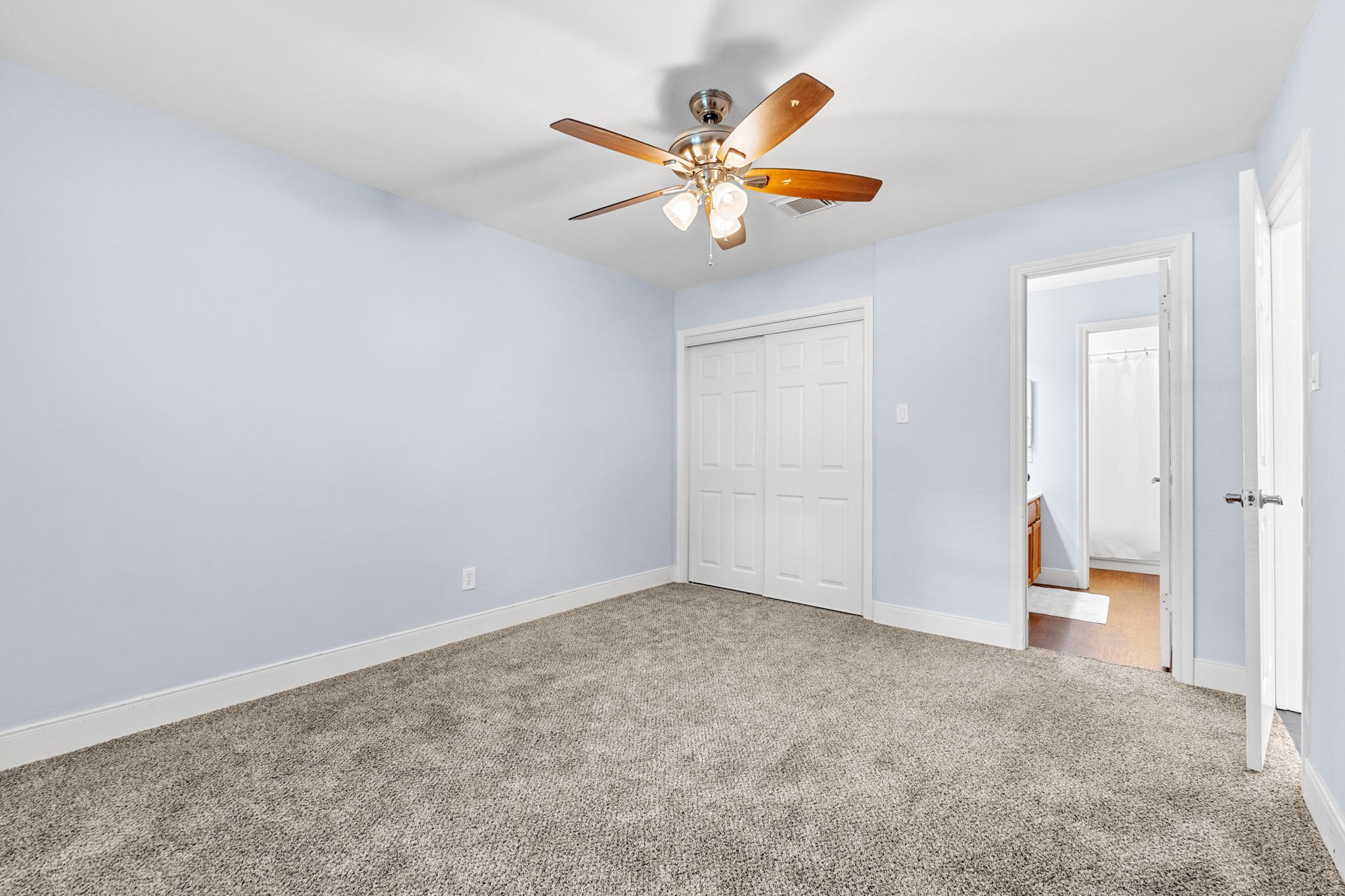 678 W Country Grove Circle , Pearland, TX, 77584 | 15306967 | Realty Texas LLC