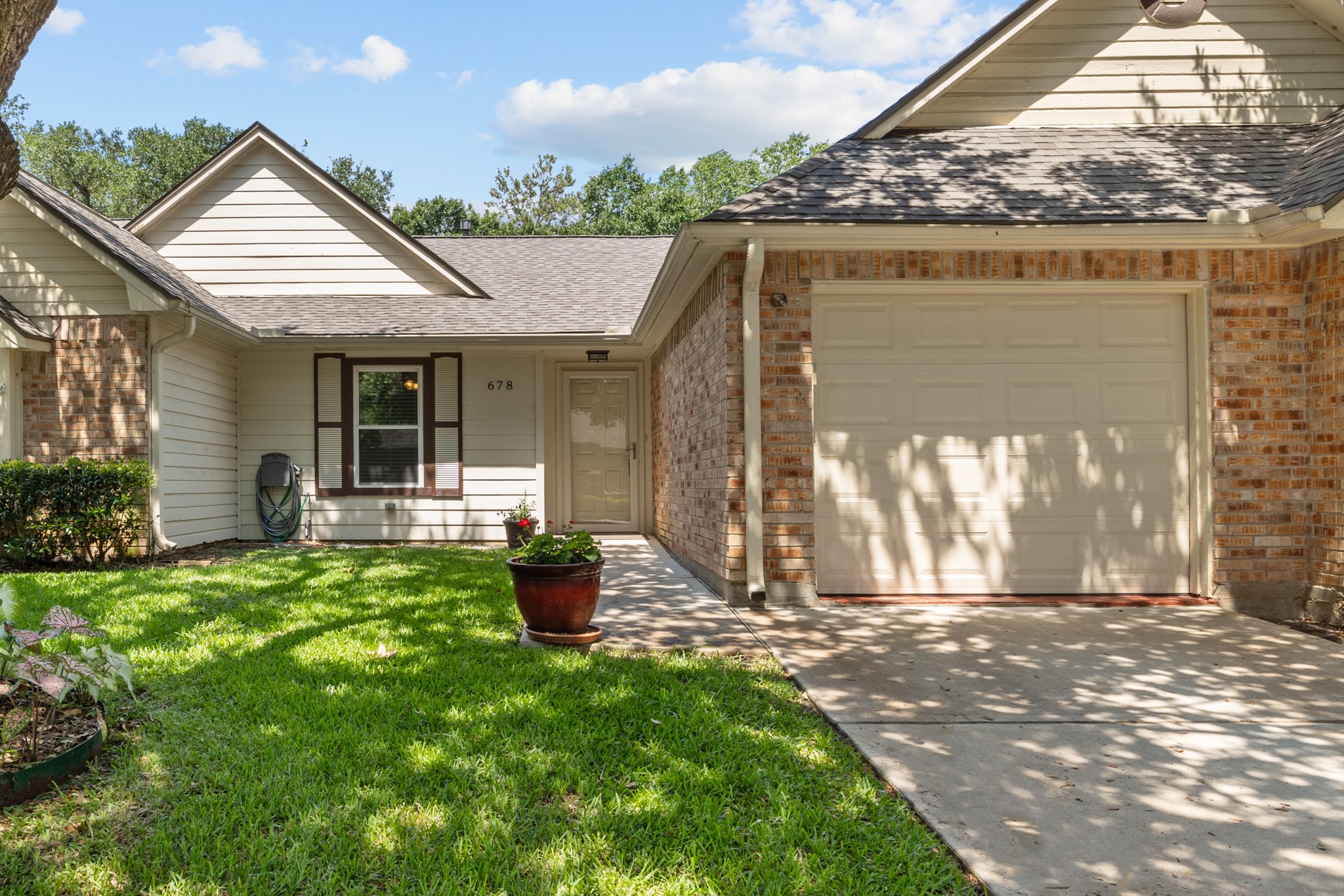 678 W Country Grove Circle , Pearland, TX, 77584 | 15306967 | Realty Texas LLC