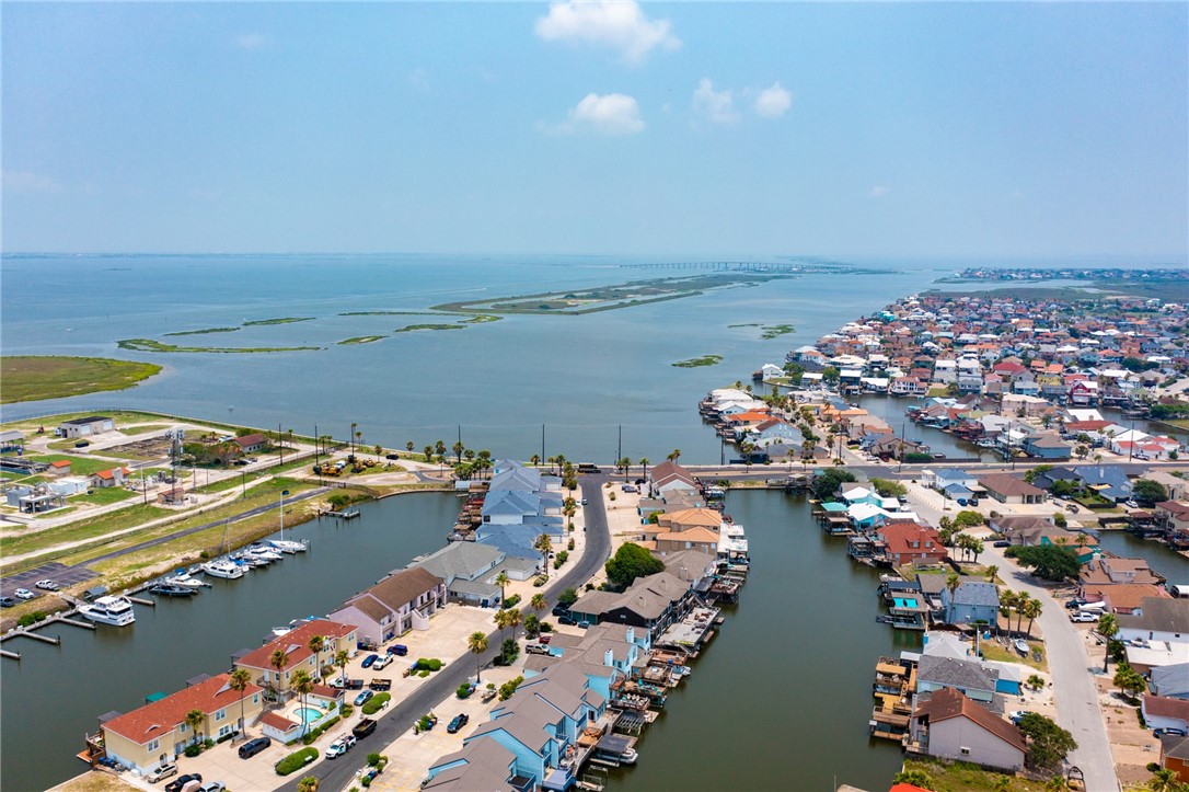 15322 Bonasse Court , Corpus Christi, TX, 78418 | 442982 | Realty Texas LLC