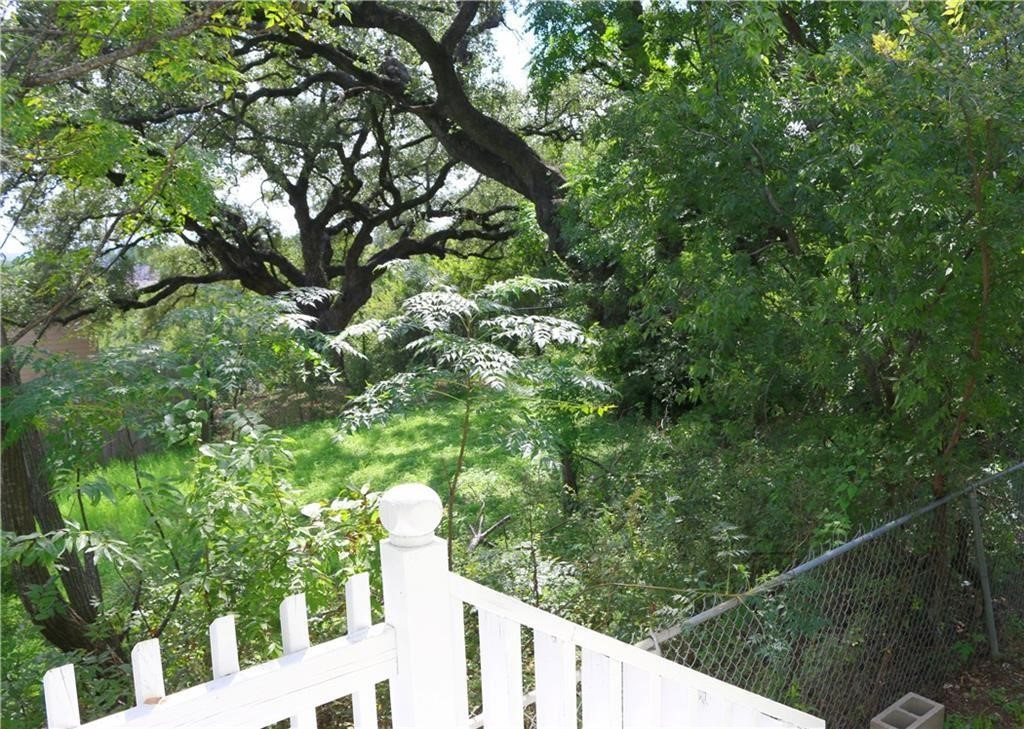 1166 Ridgeway Drive , Austin, TX, 78702 | 6768281 | Realty Texas LLC
