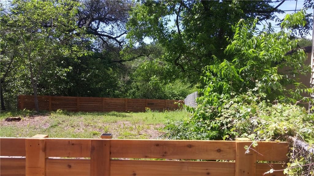 1166 Ridgeway Drive , Austin, TX, 78702 | 6768281 | Realty Texas LLC