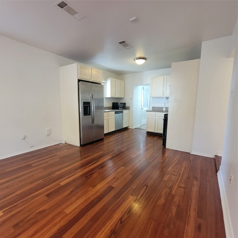 1166 Ridgeway Drive , Austin, TX, 78702 | 6768281 | Realty Texas LLC