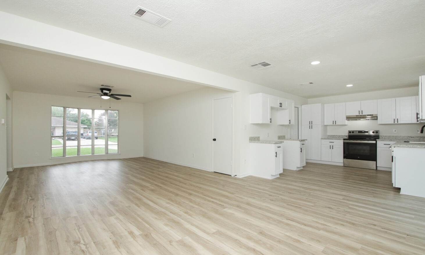 407 Bellmar Lane , Friendswood, TX, 77546 | 76538601 | Realty Texas LLC