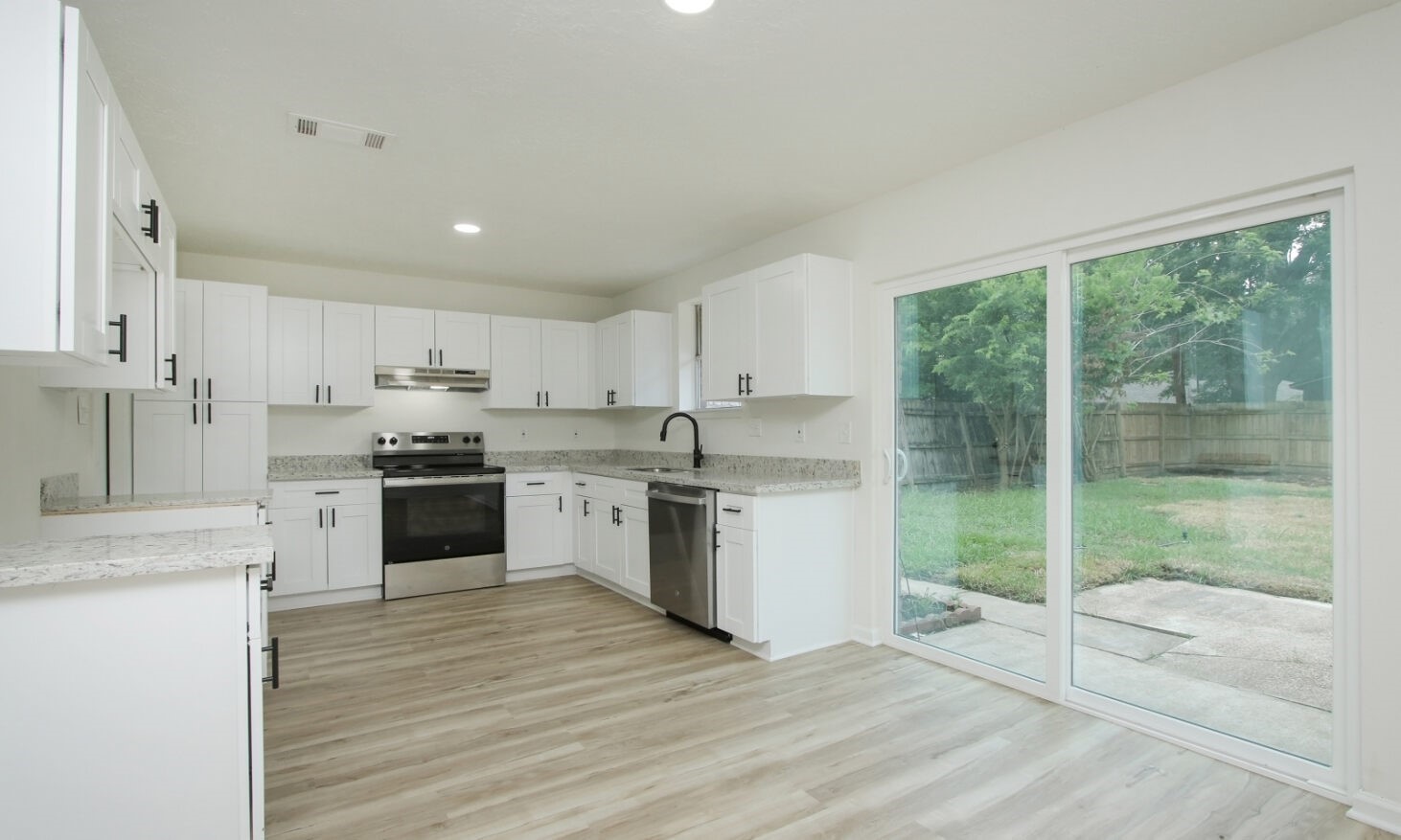 407 Bellmar Lane , Friendswood, TX, 77546 | 76538601 | Realty Texas LLC