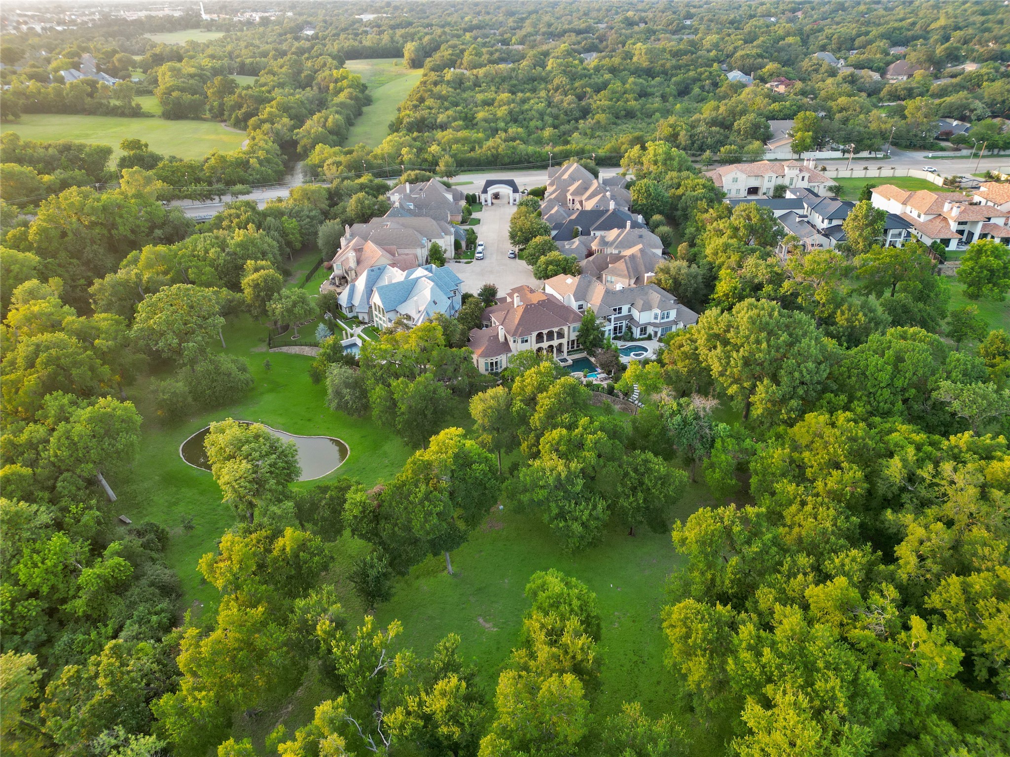 14028 Falls Creek Court , Dallas, TX, 75254 | 20646376 | Realty Texas LLC