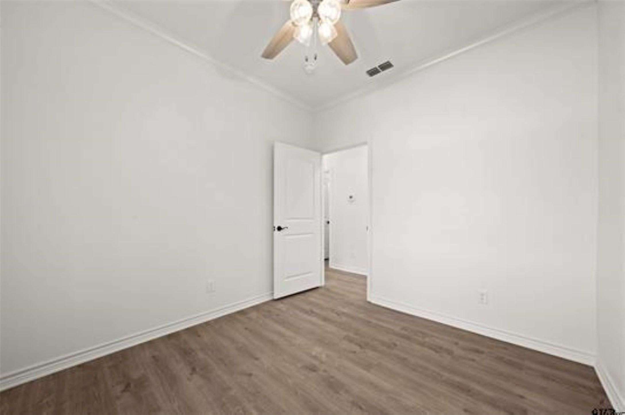 1007 S Jackson Street , Palestine, TX, 75801 | 20601758 | Realty Texas LLC