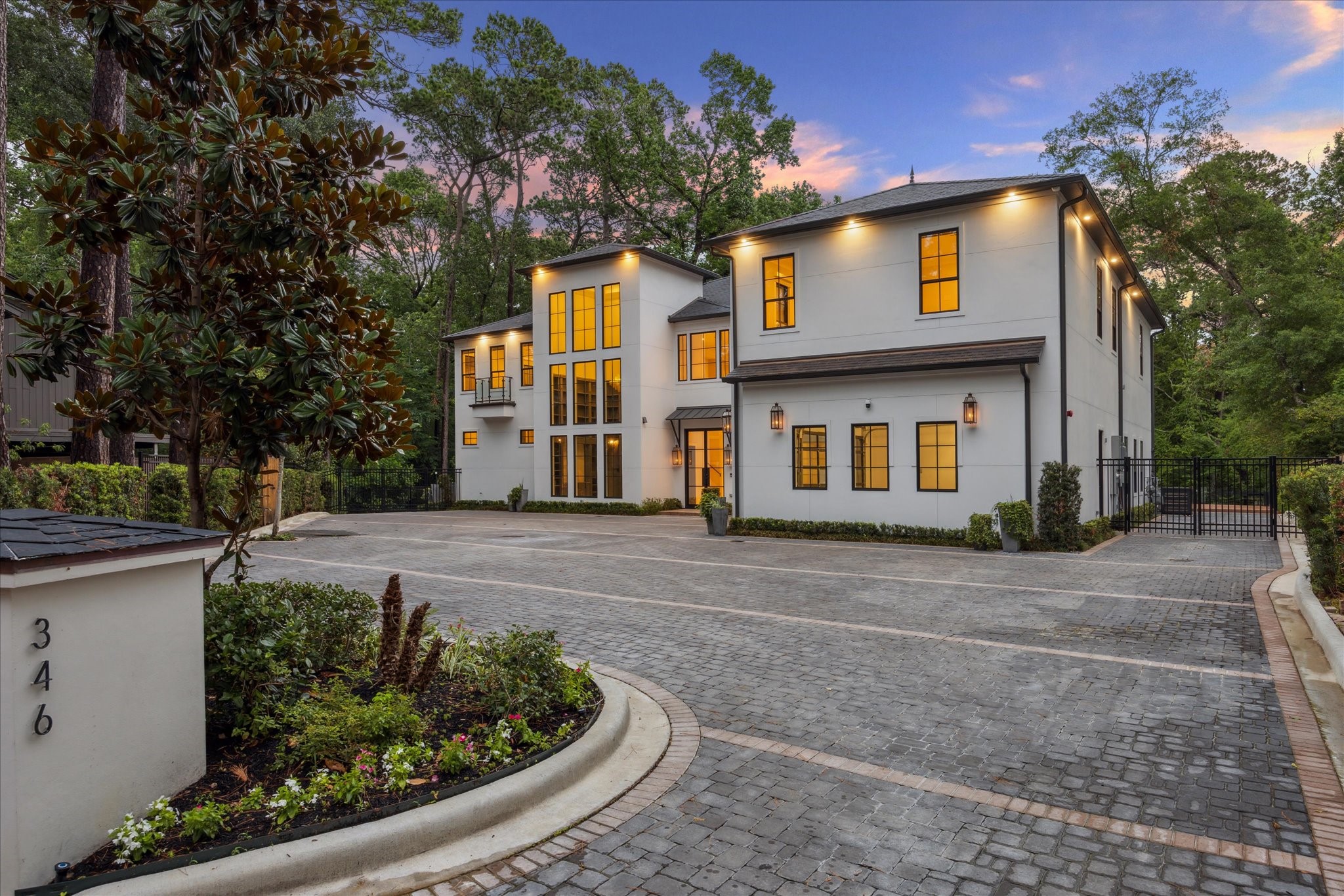 346 Hunters Trail Street , Hunters Creek Village, TX, 77024 | 70588255 | Realty Texas LLC