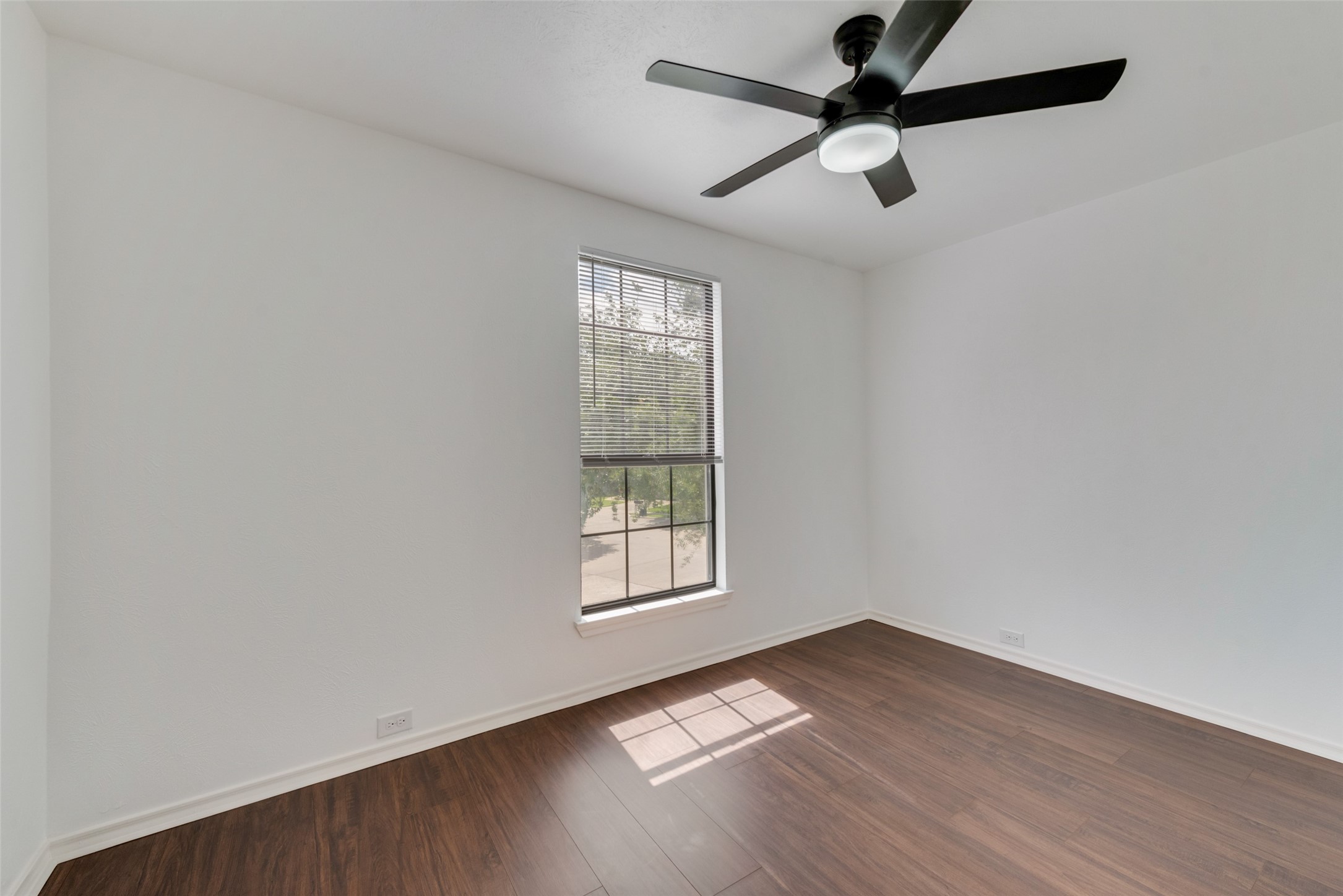 535 Briarcliff Drive , Garland, TX, 75043 | 20647002 | Realty Texas LLC