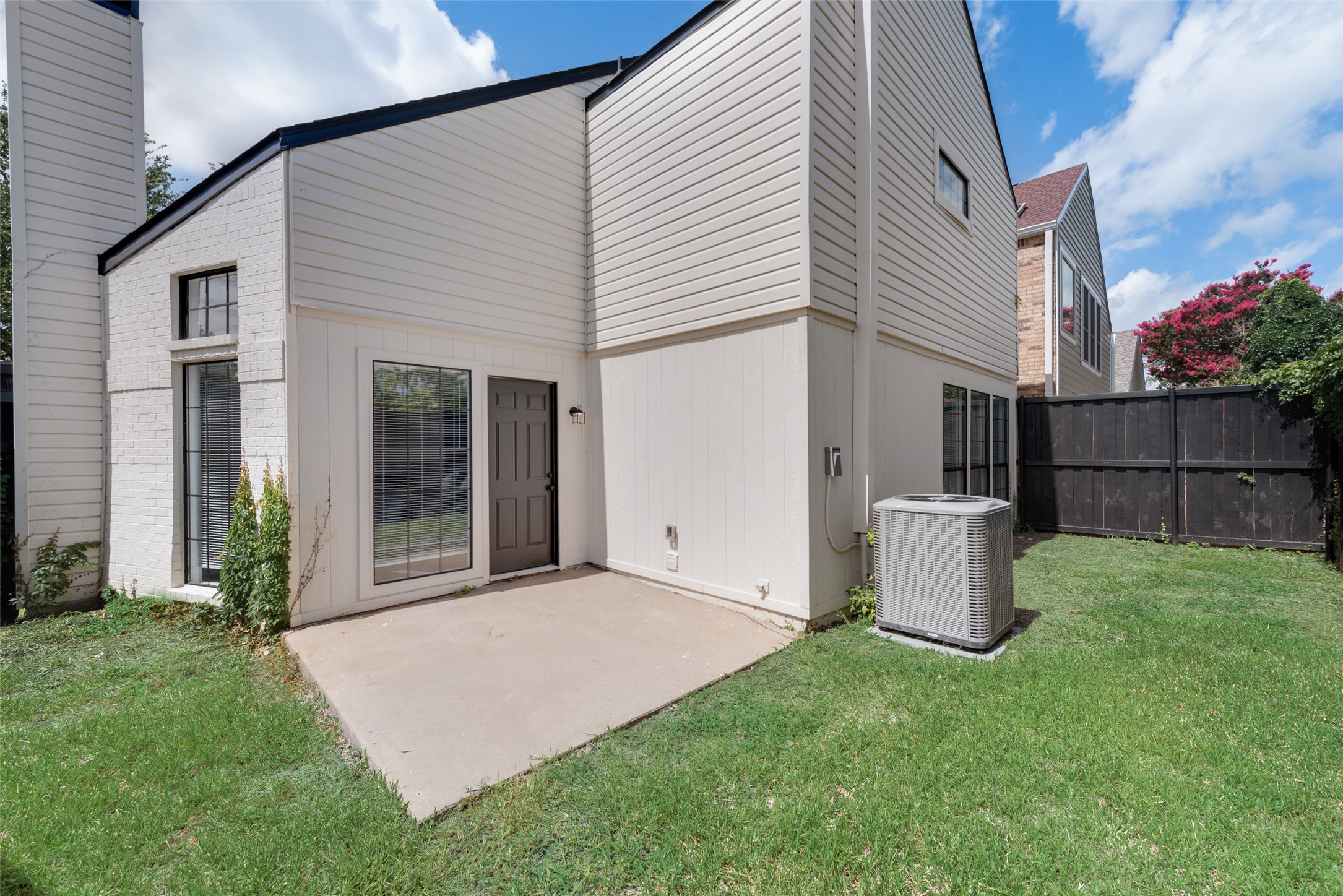 535 Briarcliff Drive , Garland, TX, 75043 | 20647002 | Realty Texas LLC